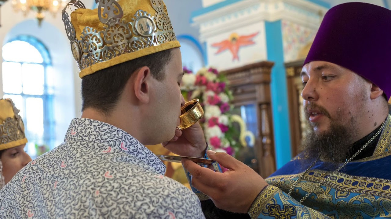 Венчание в Казанском храме с. Гремячее. Церковный фотограф Севастополь