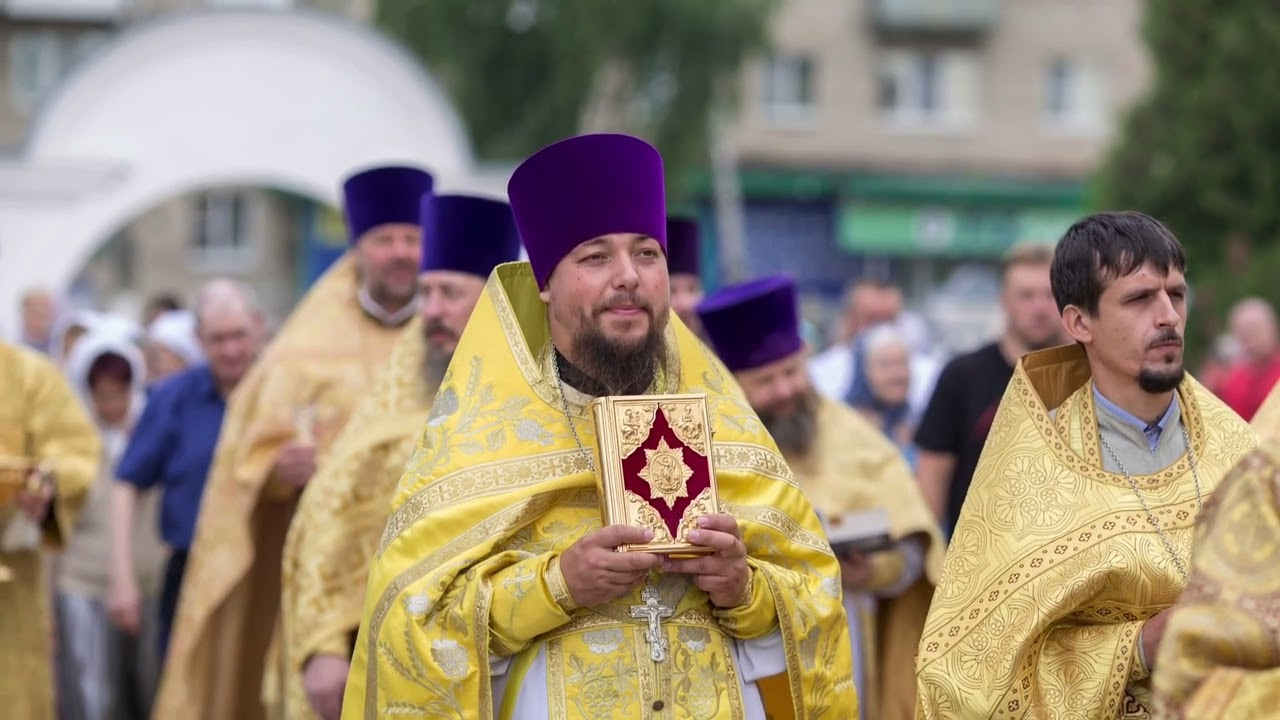 Именины благочинного города Новомосковска в храме Нечаянная Радость. Церковный фотограф Севастополь