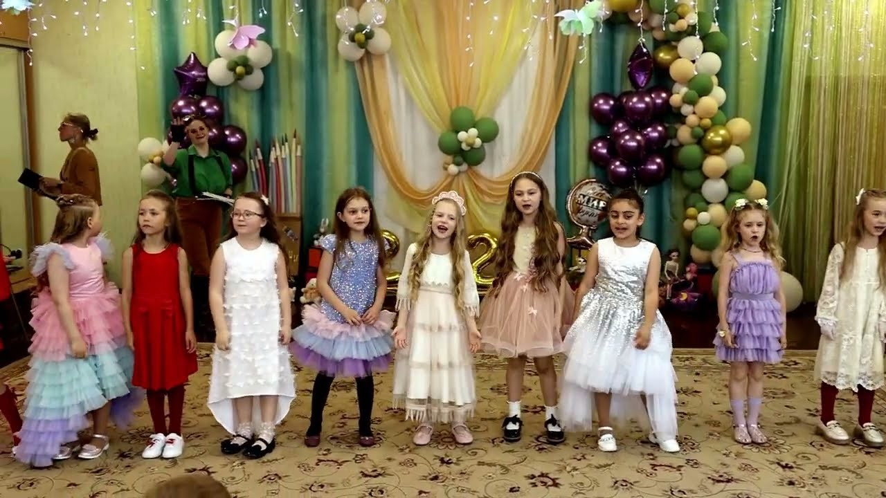 Детский танец на конкурс. Коммерческий фотограф Андрей Тремасов