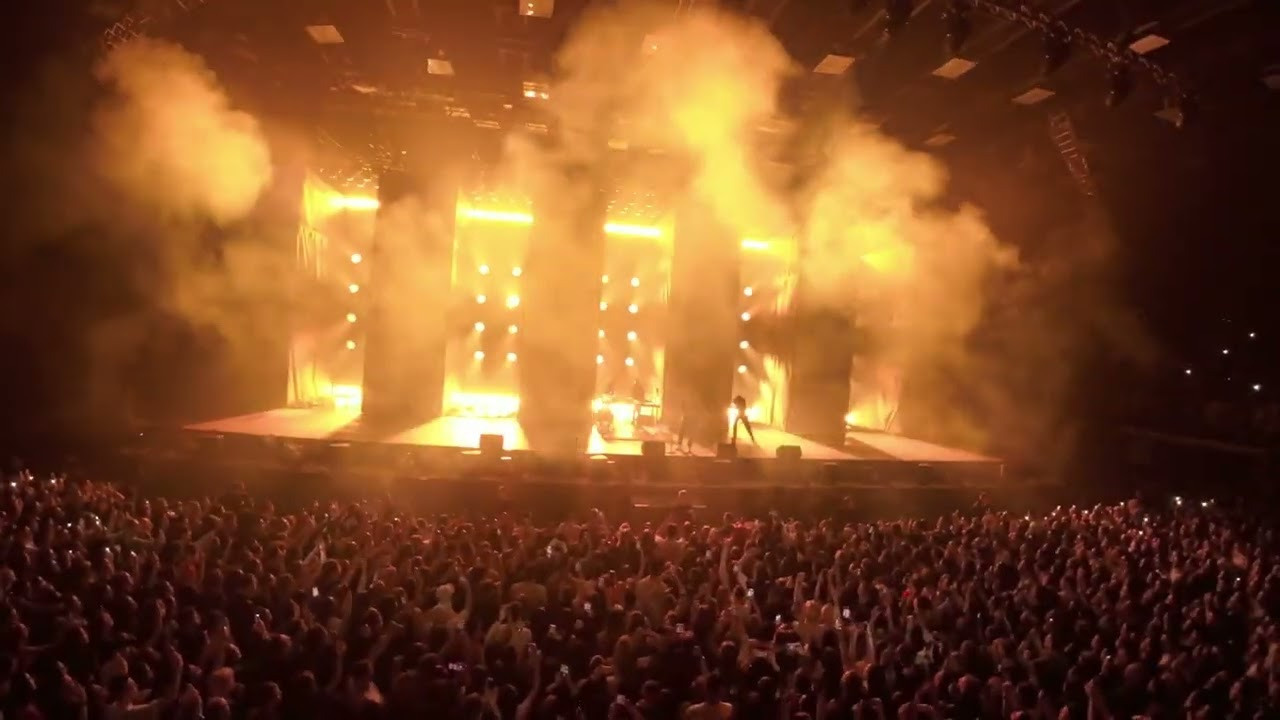 MACAN / Санкт-Петербург / 2023. OOPS