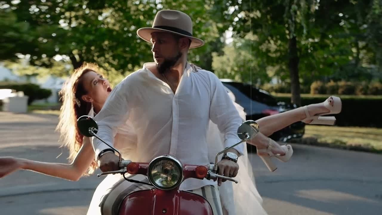 Свадебные клипы от видеографа в Москве | Денис Поддубный. Свадебный видеограф  Москва