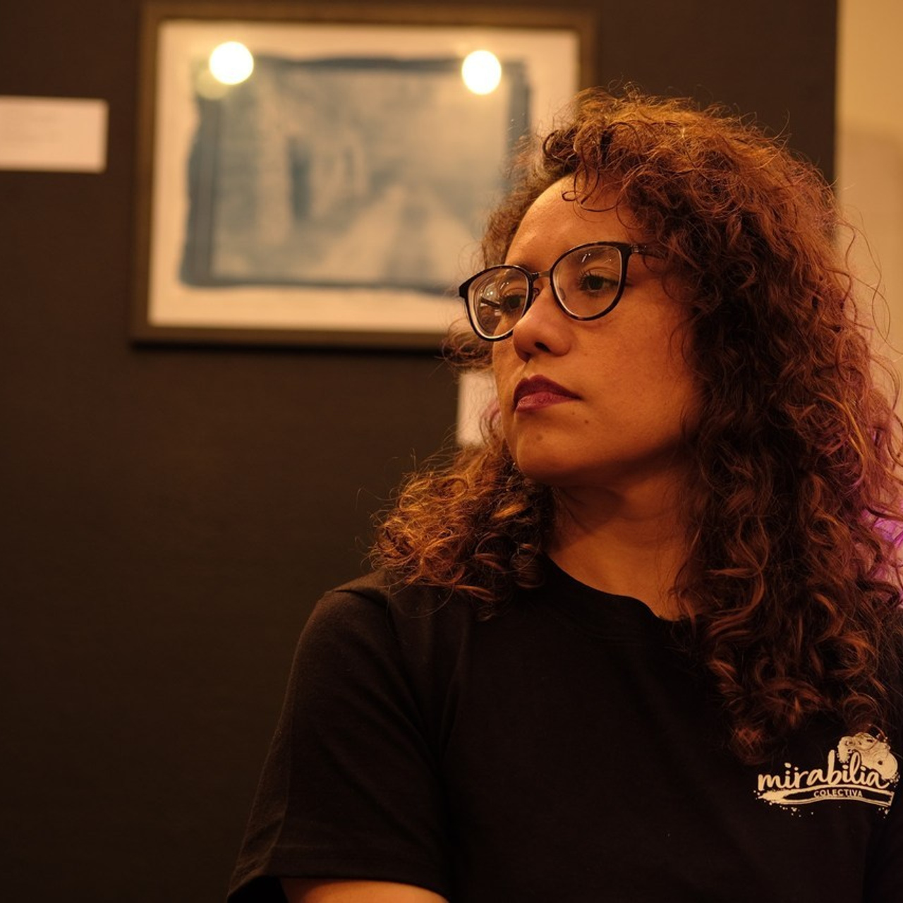 Review. Margarita Rodionova es una artista contemporánea que trabaja con medios fotográficos y actualmente reside en Cancún, México