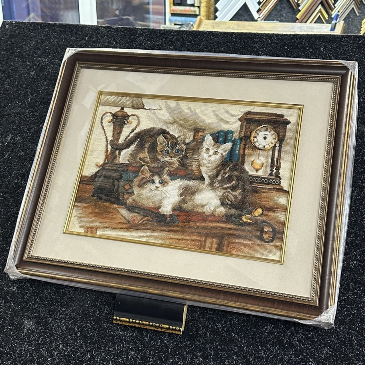 Багетное оформление любых типов работ. ГРАНДФОТО.РФ