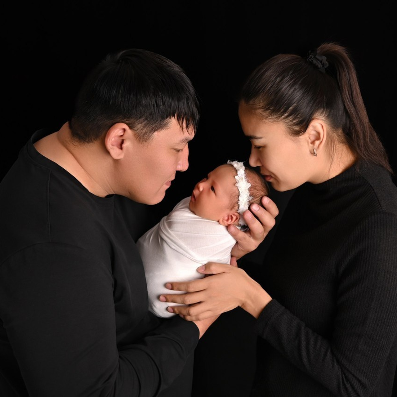 Отзывы. Фотограф Новорожденных и семейный Элла Огай г. Сатпаев