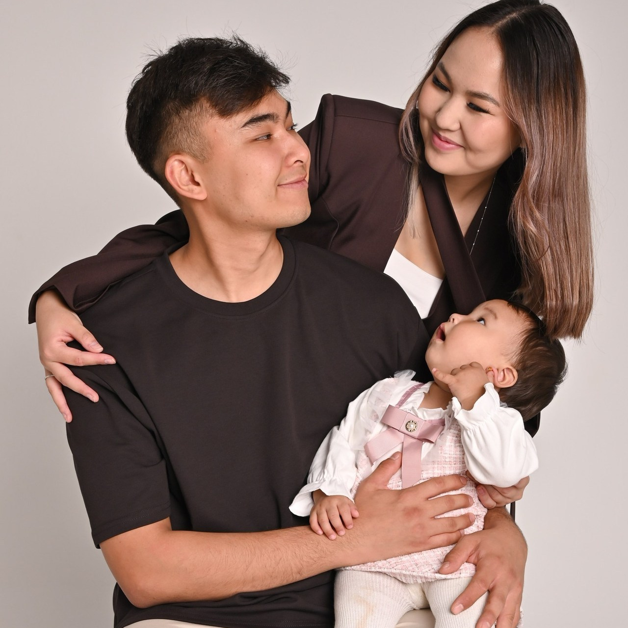 Отзывы. Фотограф Новорожденных и семейный Элла Огай г. Сатпаев