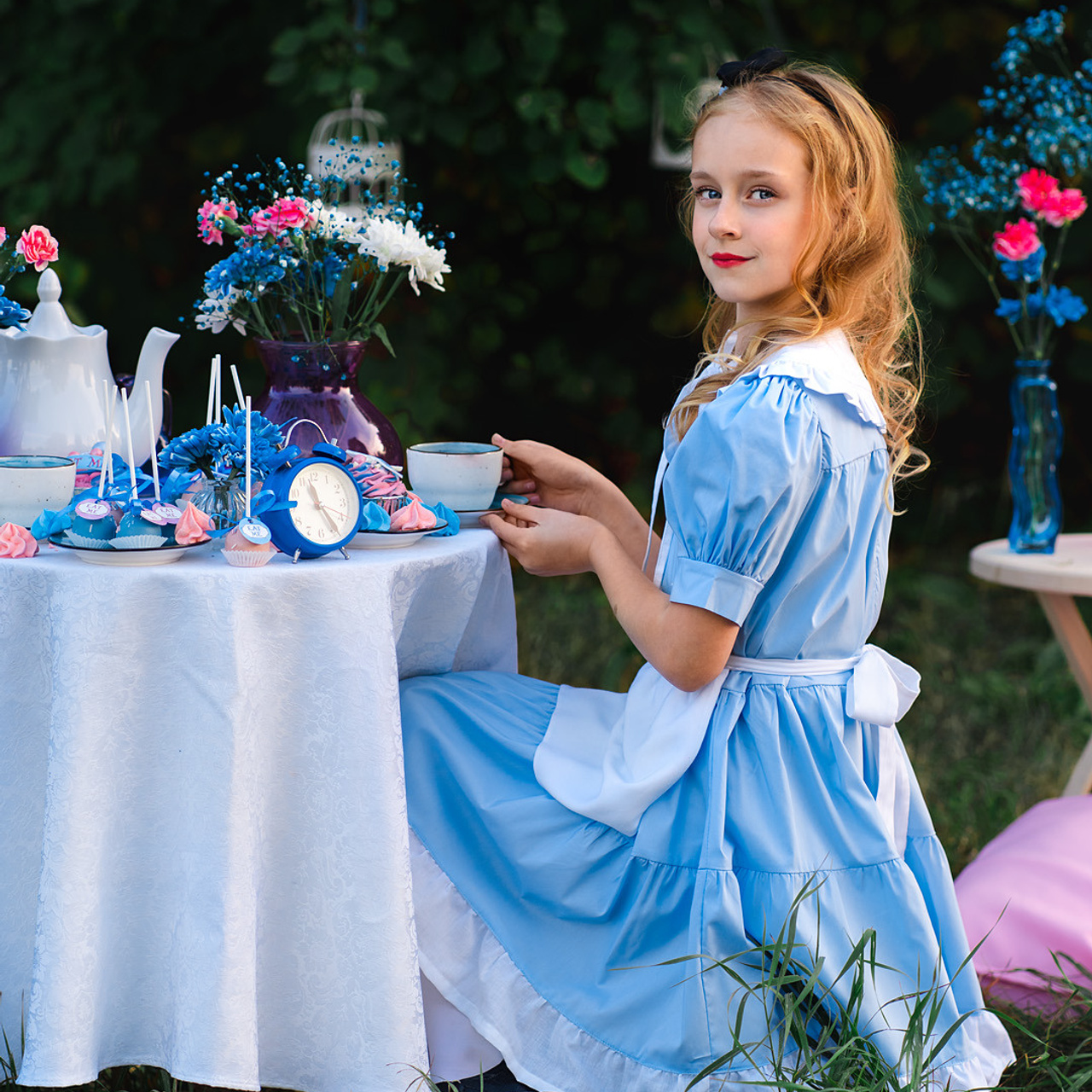 Алиса в стране чудес