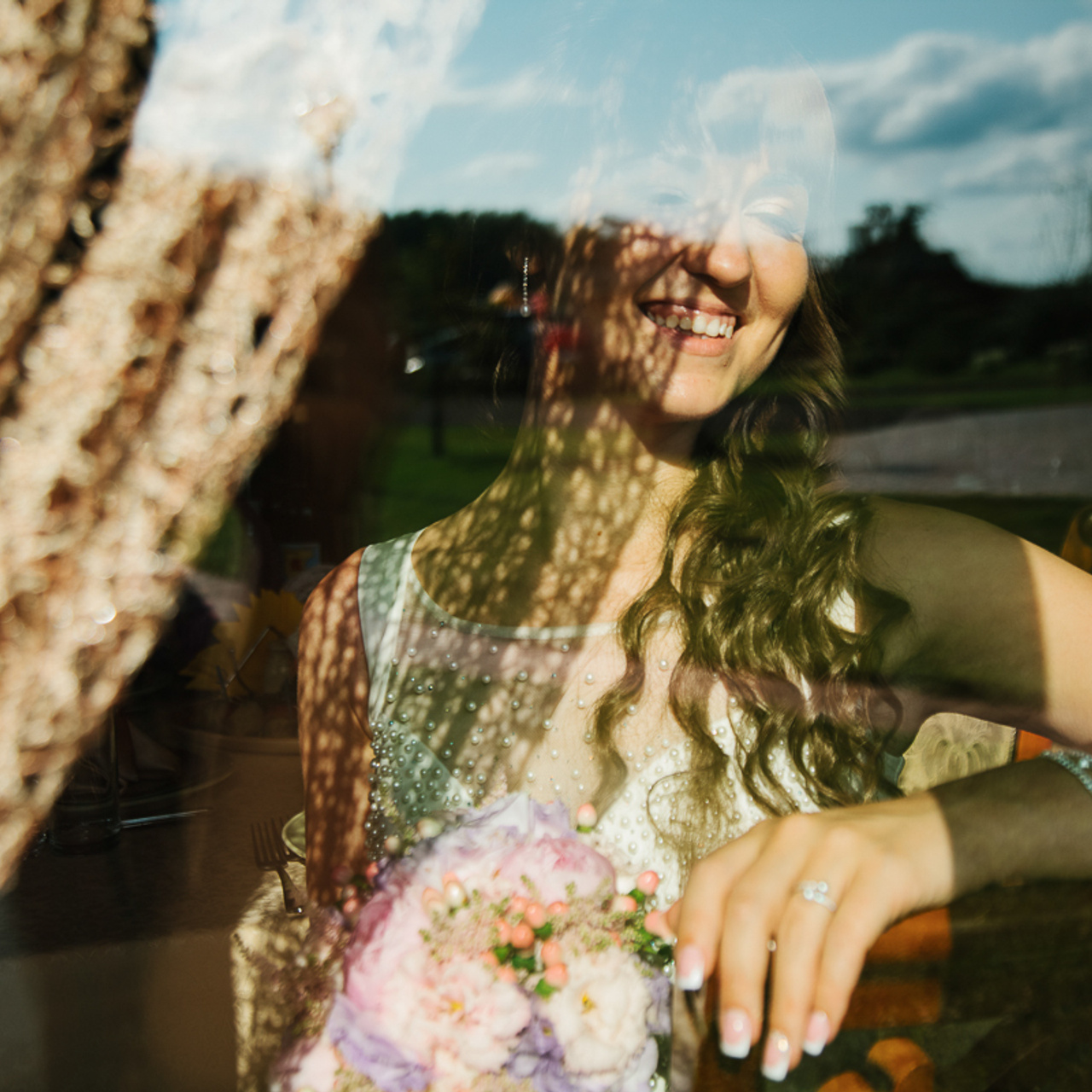 Свадьба началась с банкета