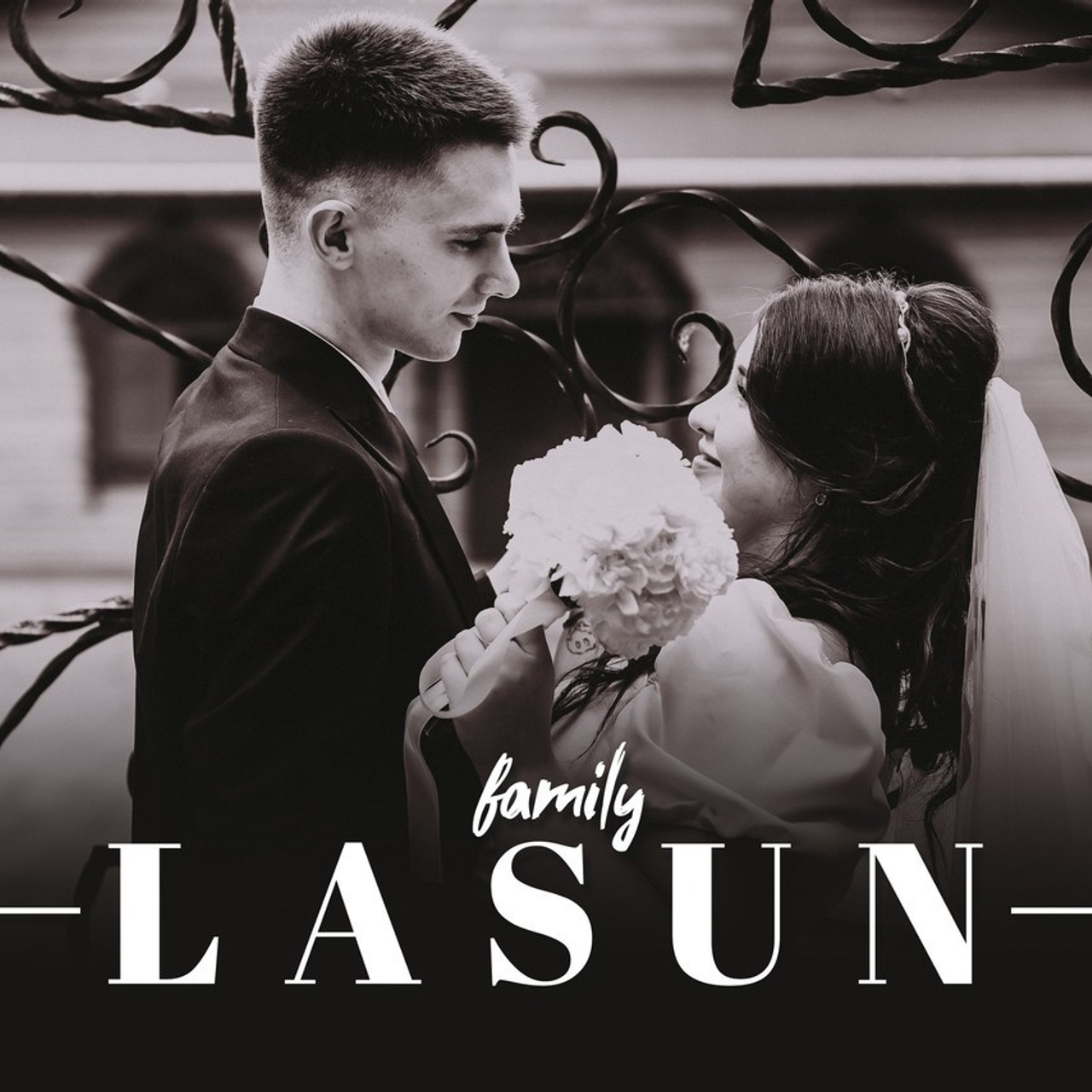 Отзывы о выпускных альбомах Мелбук. В городе Хабаровск