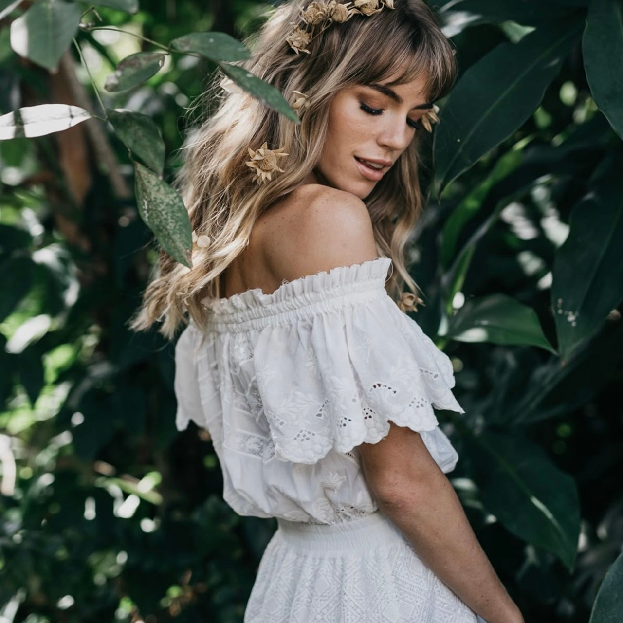 Перья / Оранжерея / Ангел