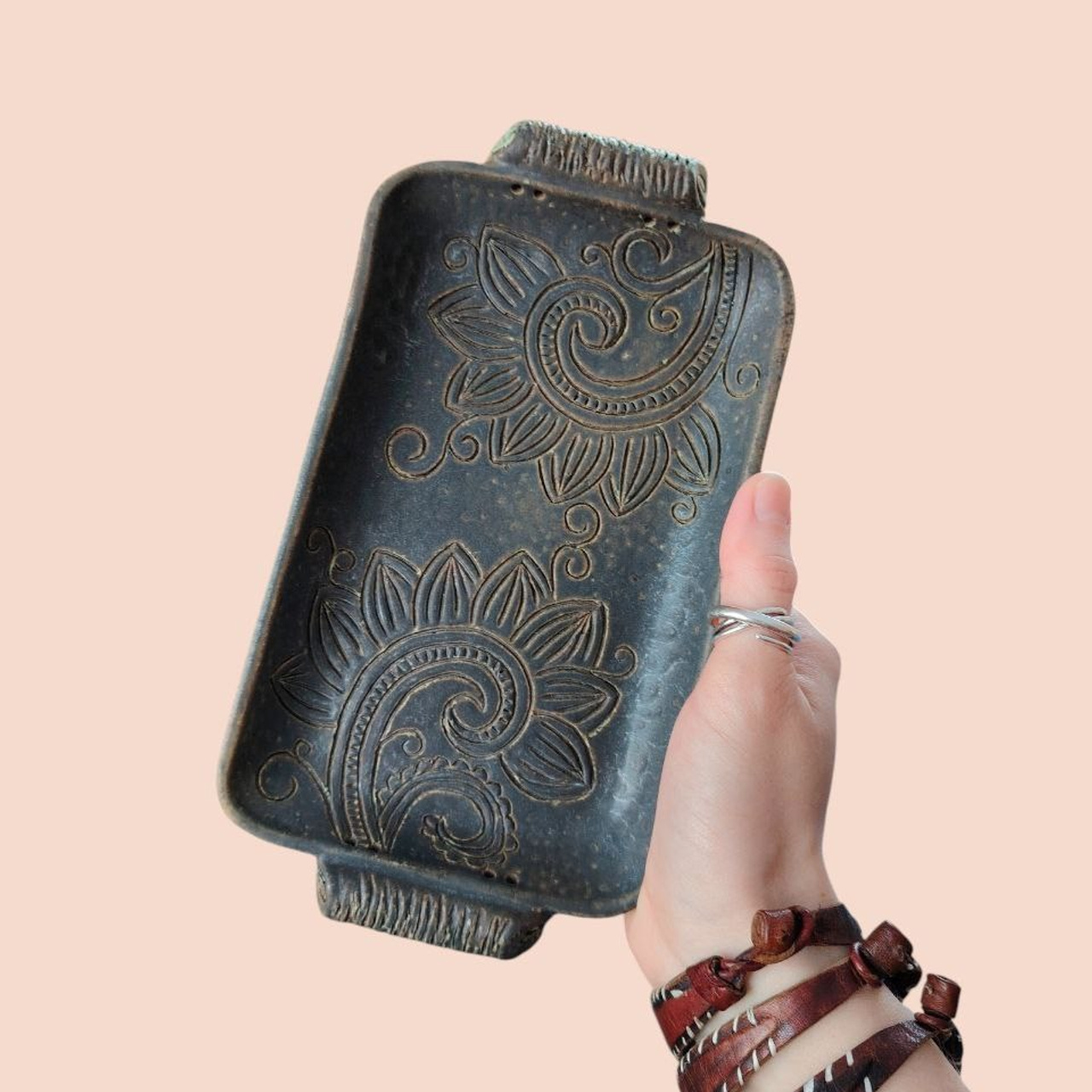 Тарелка прямоугольная восточный огурец с ручками. Мстинская Гончарня