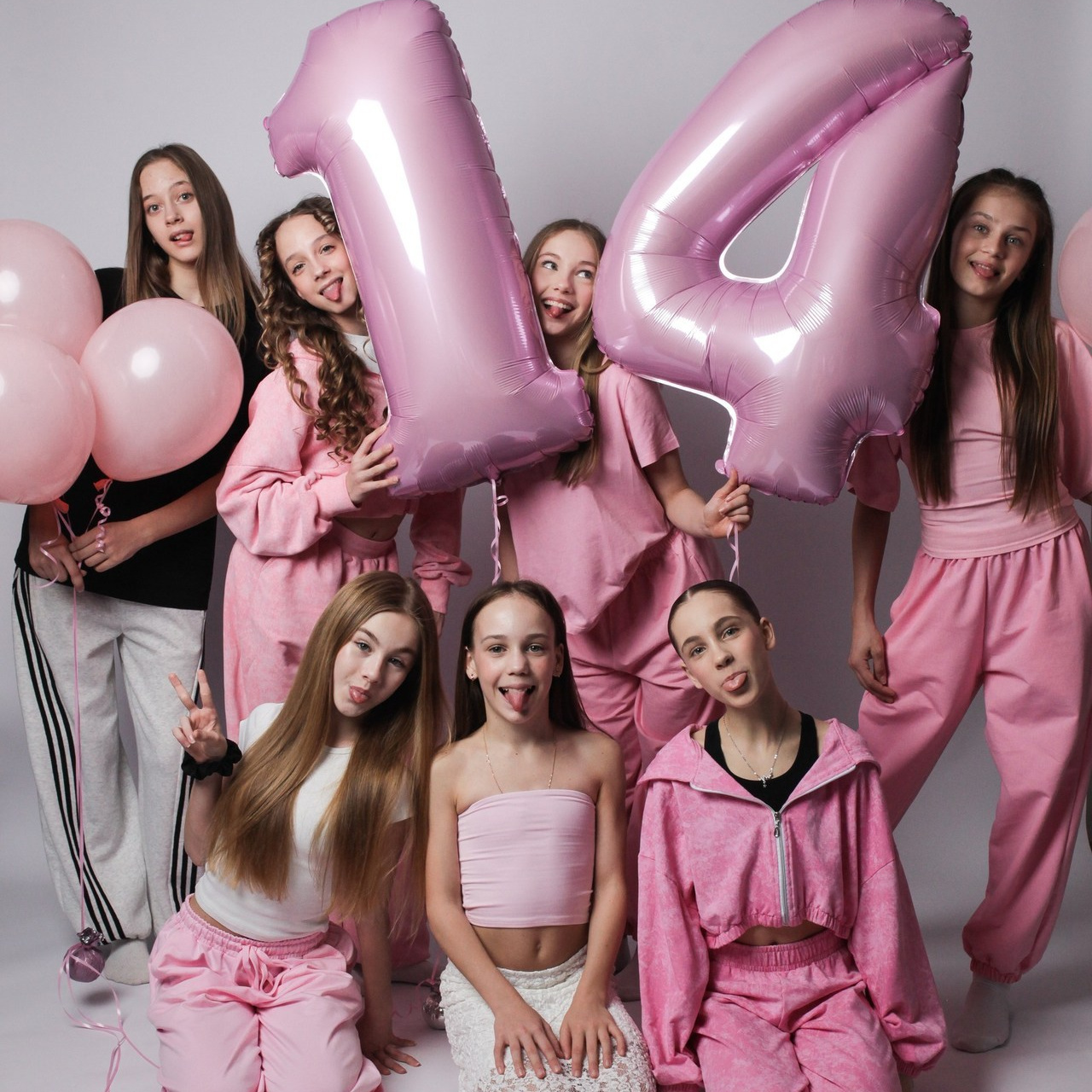 ОТЗЫВЫ | АВТОПОРТРЕТНАЯ. Ю.селф (yourSelf) | автопортретная фотостудия Тольятти