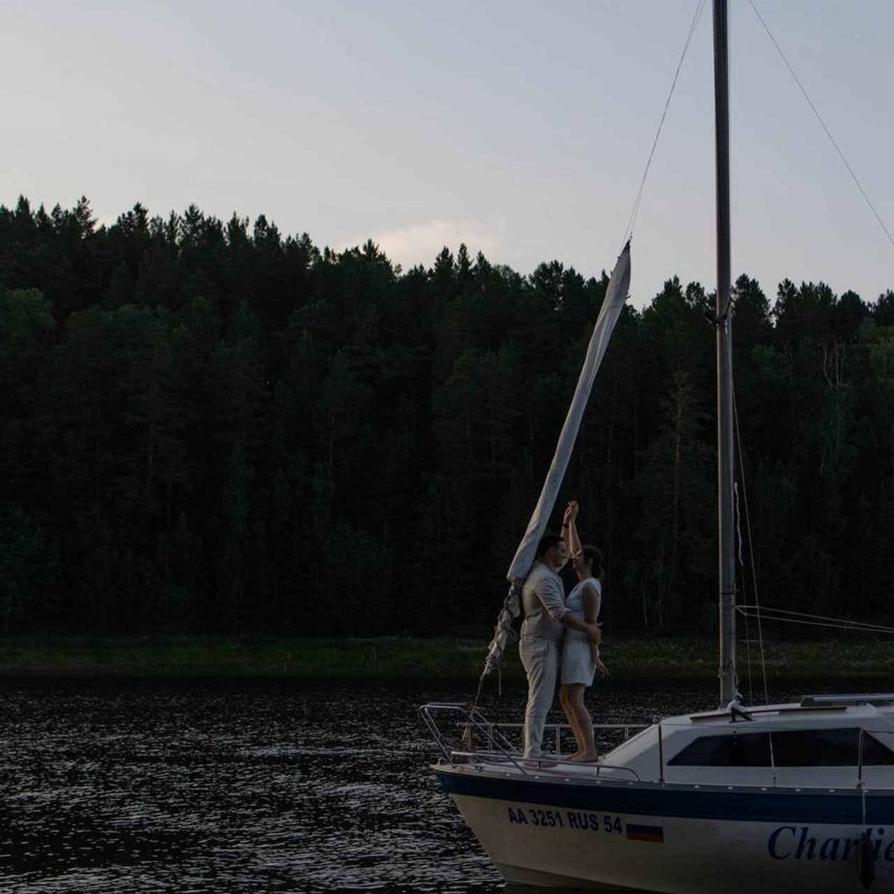 Чарли. RestPlace — парусные, премиум яхты, катера — аренда Красноярск