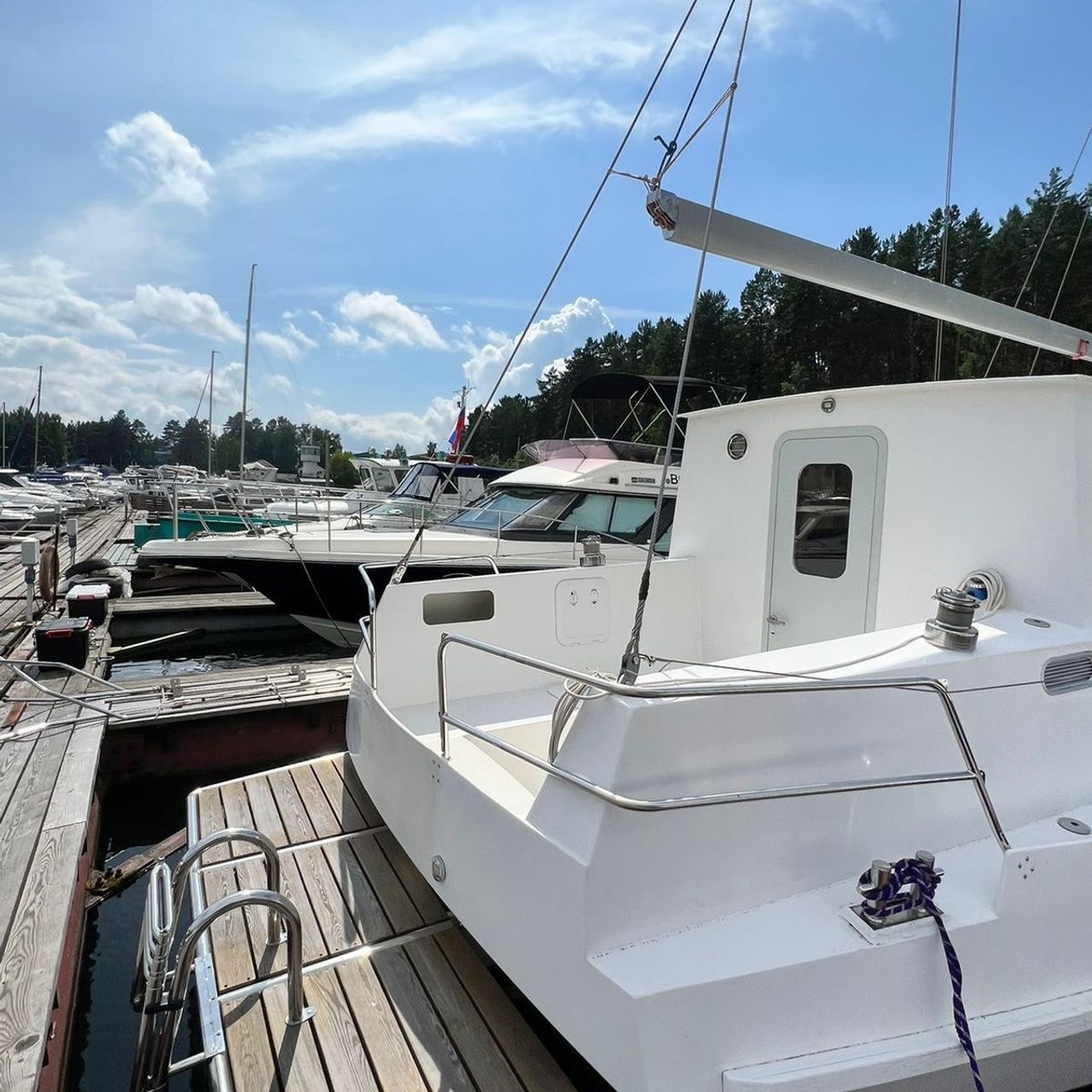 Ласточка. RestPlace — айсфлоатинг, яхты, хивусы — активный отдых Красноярск