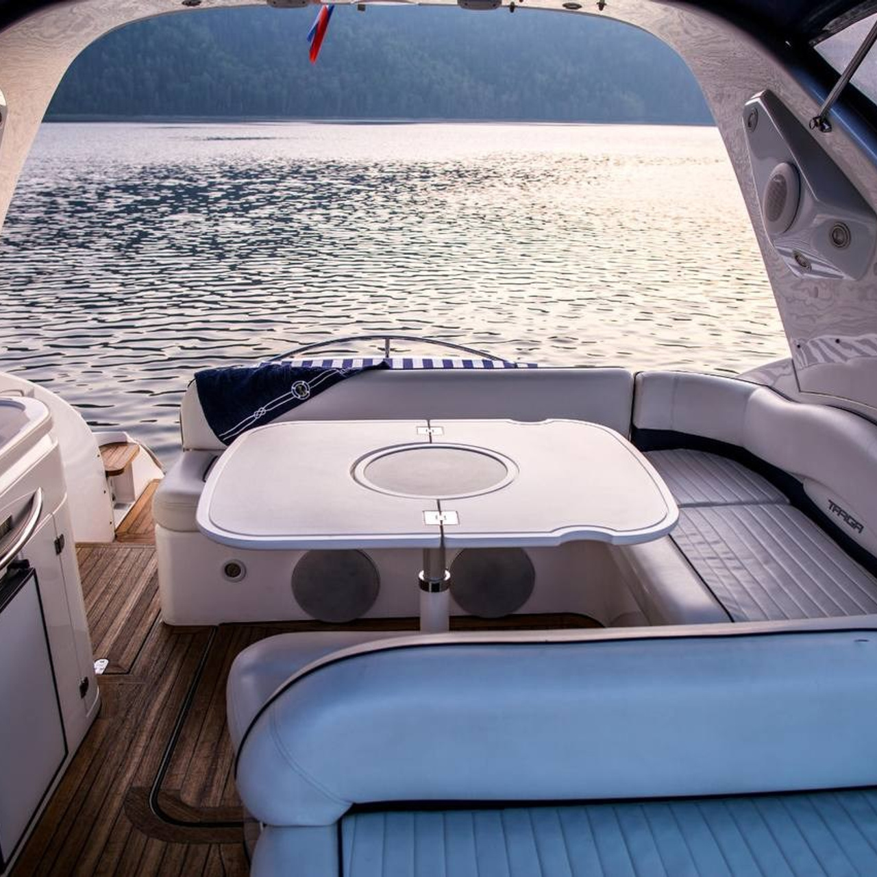 Тарга. RestPlace — парусные, премиум яхты, катера — аренда Красноярск