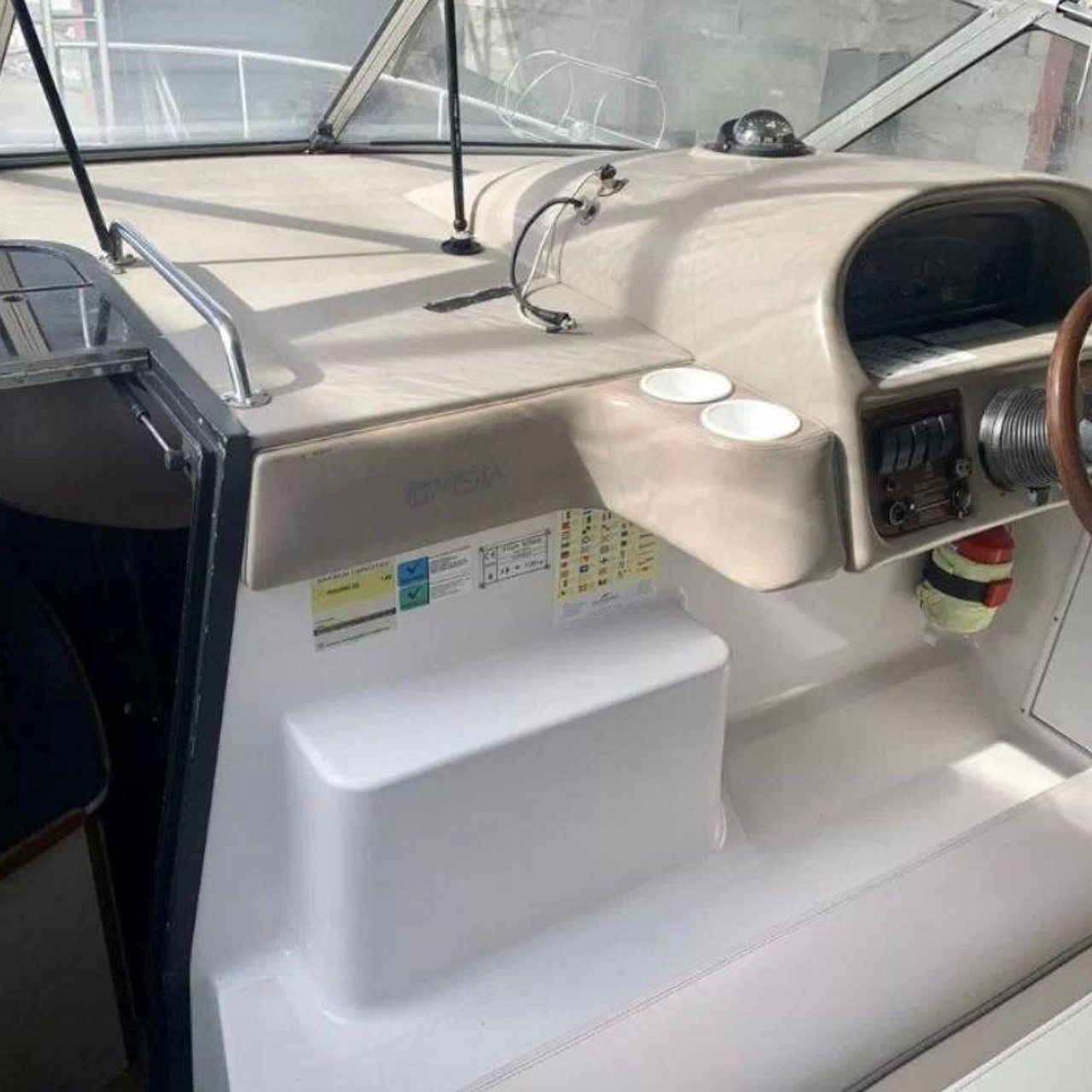 Энджел. RestPlace — парусные, премиум яхты, катера — аренда Красноярск