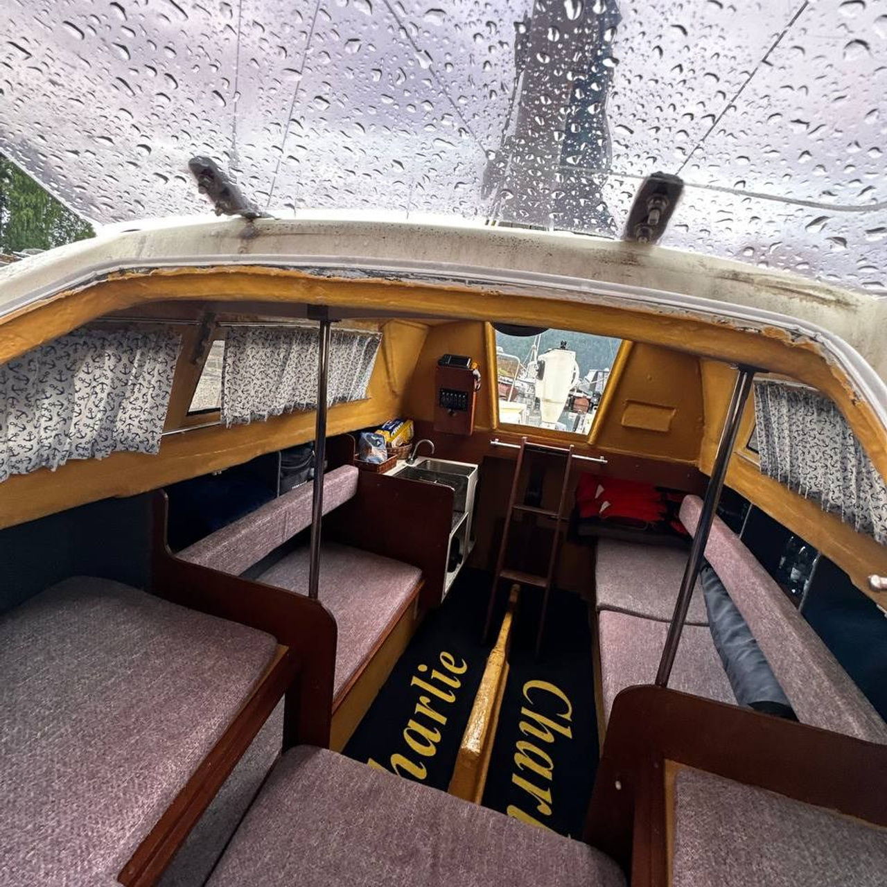 Чарли. RestPlace — парусные, премиум яхты, катера — аренда Красноярск