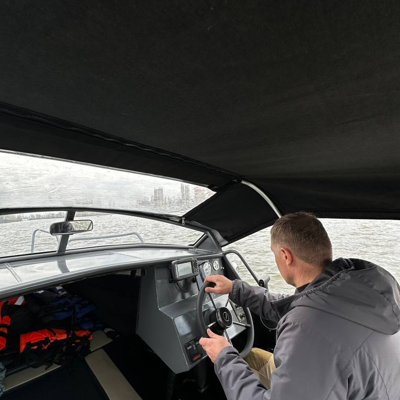 Енисей. RestPlace — парусные, премиум яхты, катера — аренда Красноярск