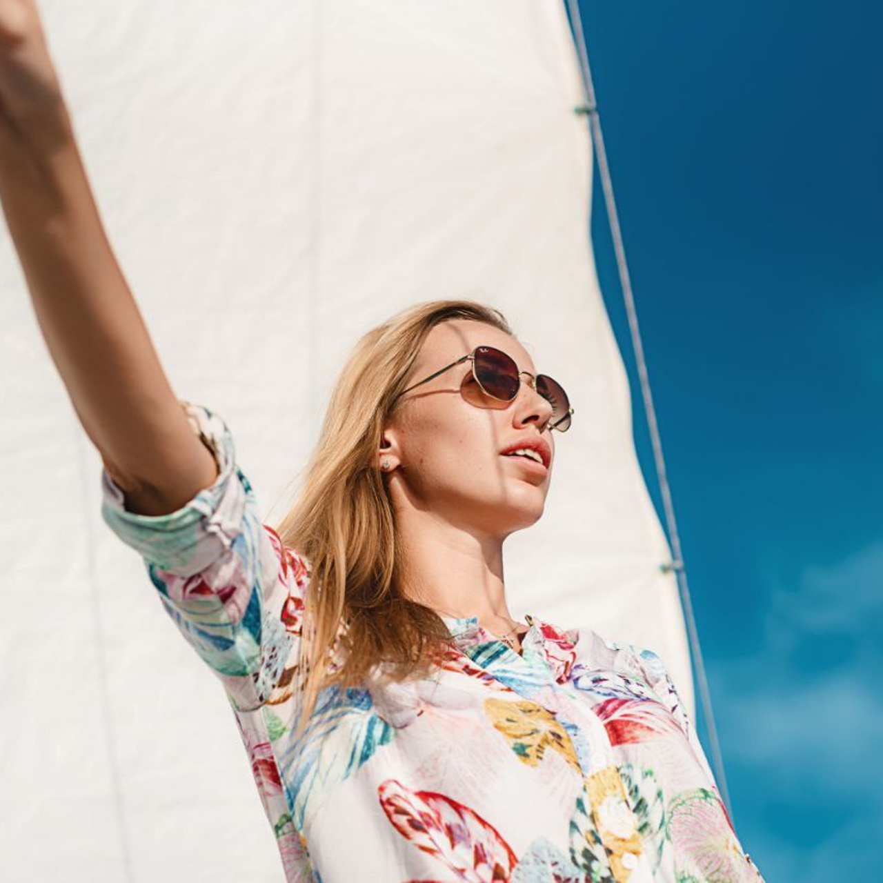 Жемчужина. RestPlace — парусные, премиум яхты, катера — аренда Красноярск