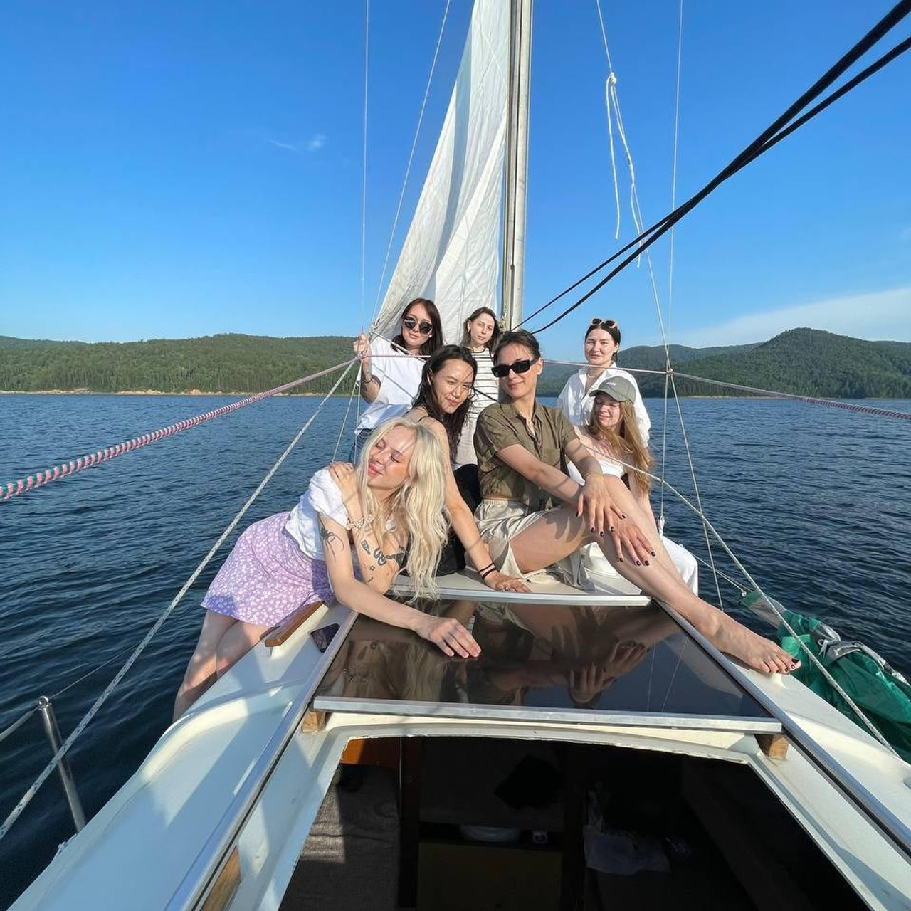 Чарли. RestPlace — парусные, премиум яхты, катера — аренда Красноярск