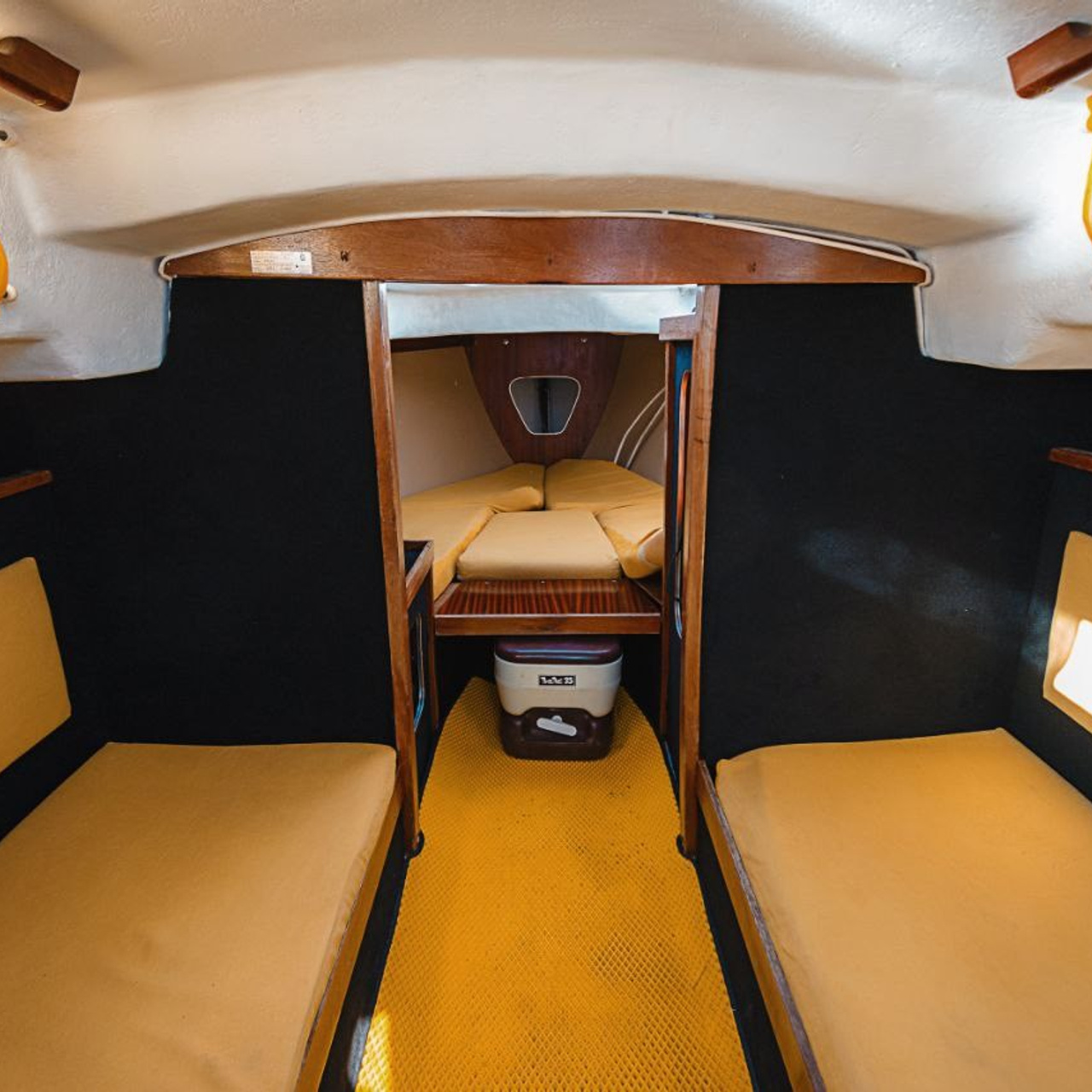 Жемчужина. RestPlace — парусные, премиум яхты, катера — аренда Красноярск