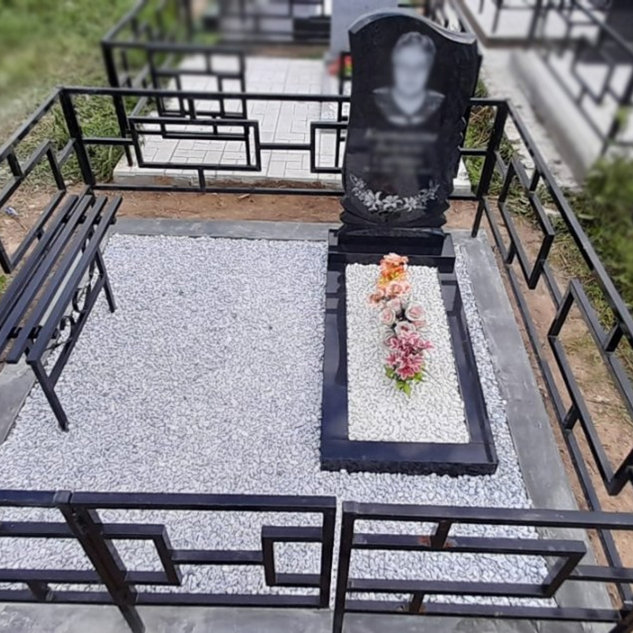 Наши работы. Памятники в Москве и Московской области