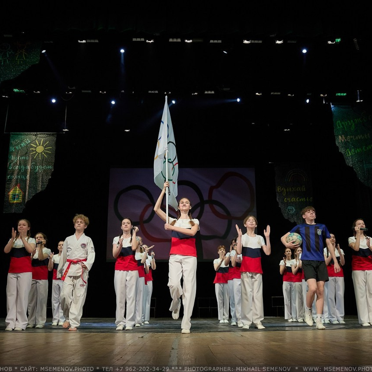 Recall. Photographer for business Mikhail Semenov. Aqua photo studio, photo school