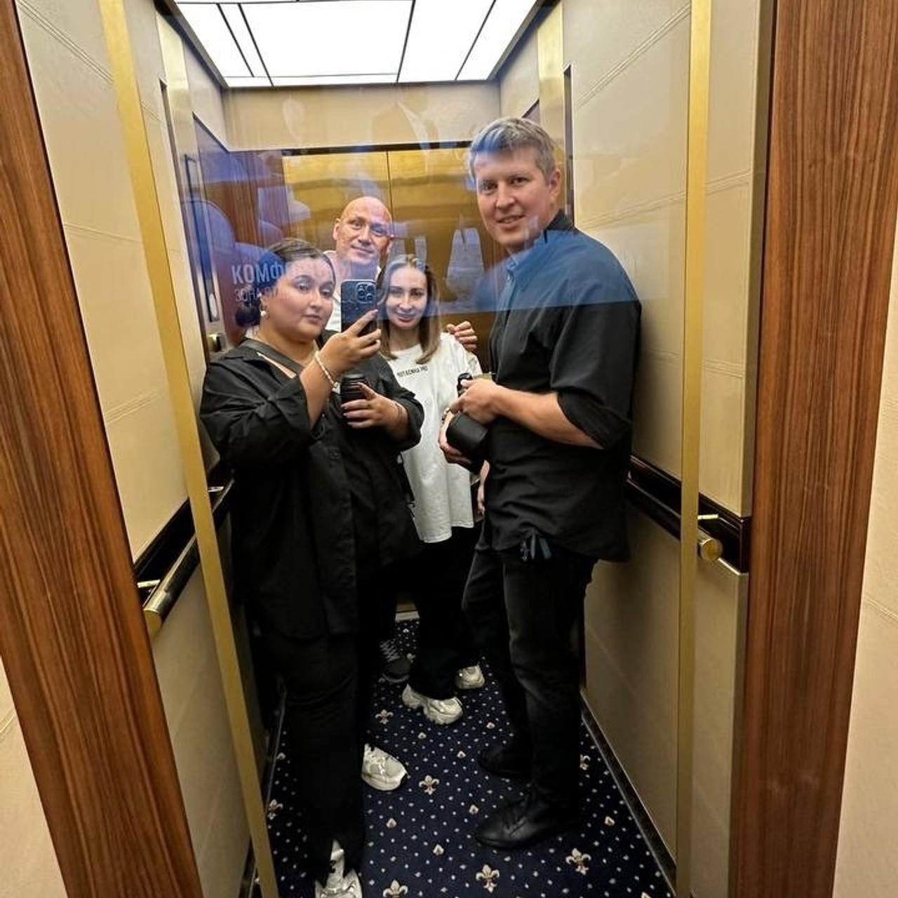 ОБО МНЕ. Свадебный и индивидуальный фотограф в Челябинске Евгения Негодяева