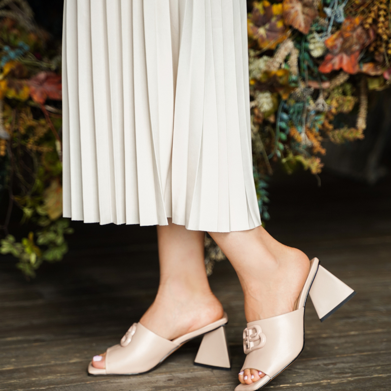 Карточки товара для бренда одежды