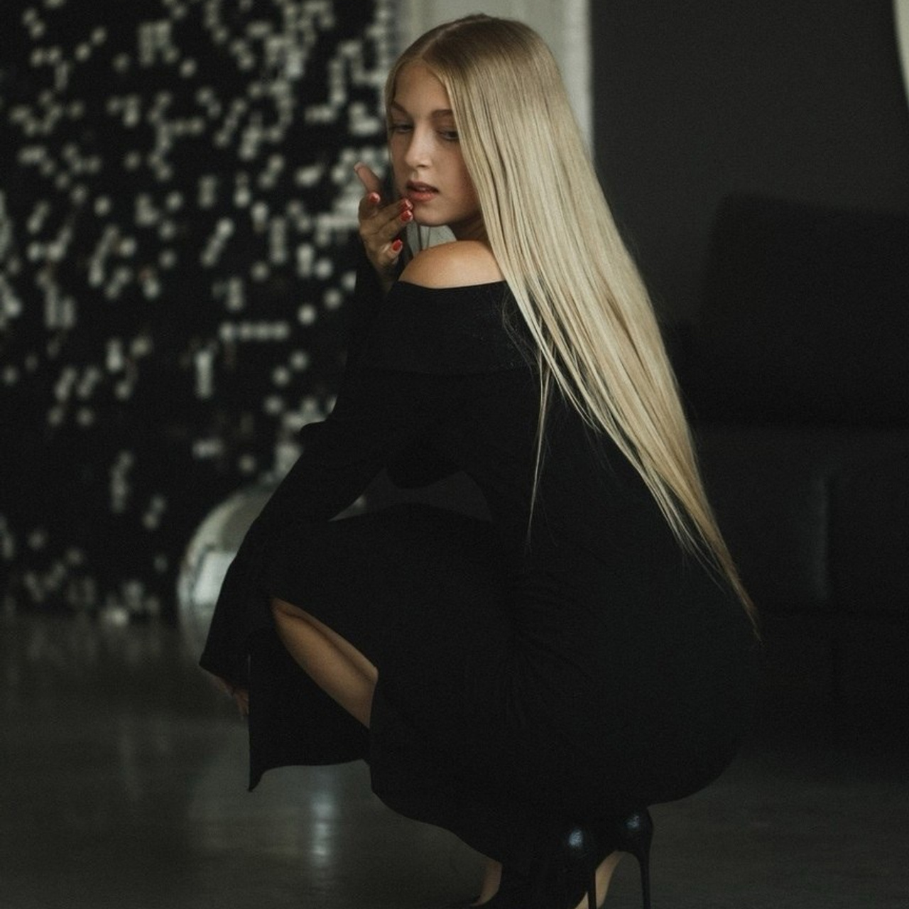 Олеся Л 162 см 15 лет 82_59_87