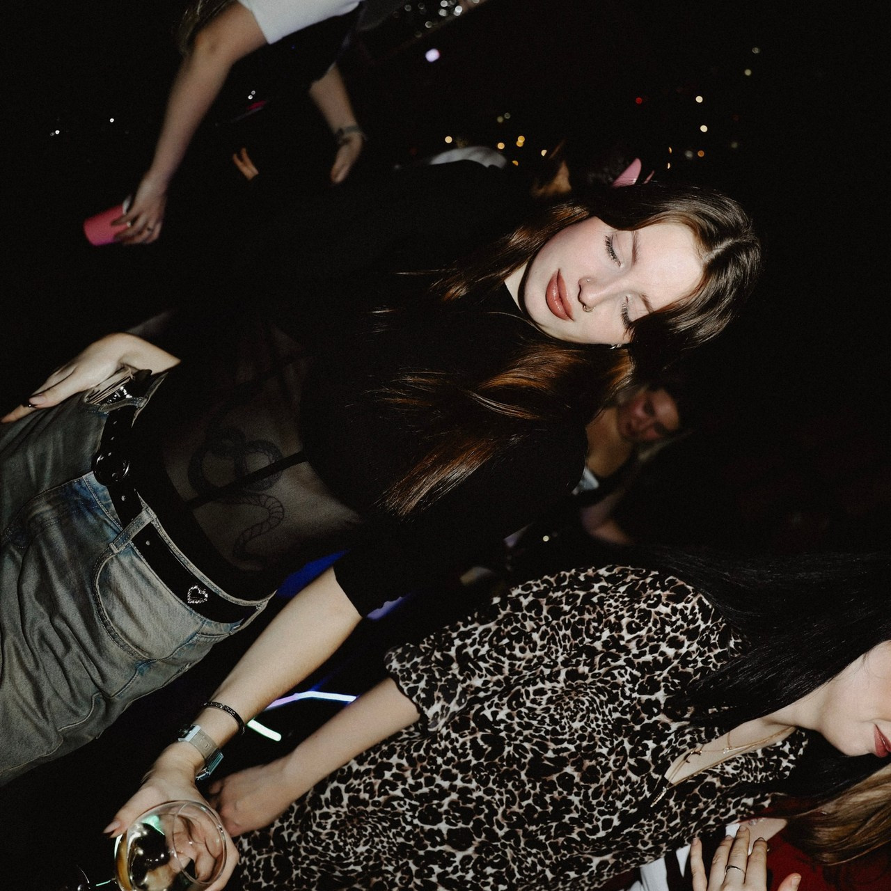 Отзывы: изучите опыт клиентов о работе со мной. Профессиональный фотограф звезд, концертов и спортивных событий