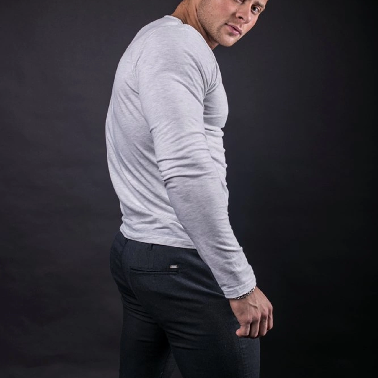 November 2023 | Casual