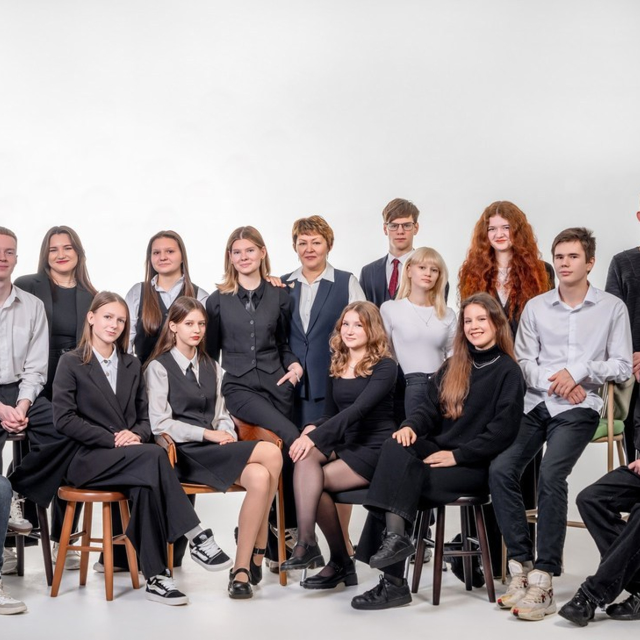 Отзывы о студии фотографии алисаальбумс. Forteens Выпускные альбомы в Нижнем Новгороде