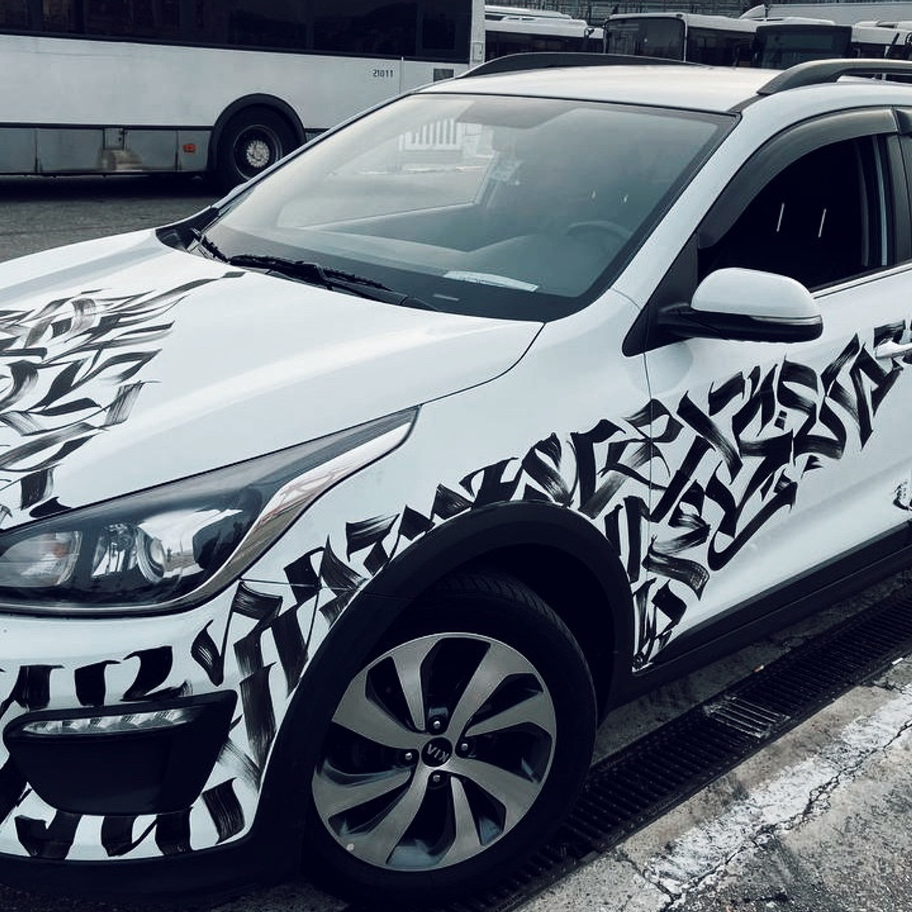 Cars. ㊍ Multi universal visual artist in India