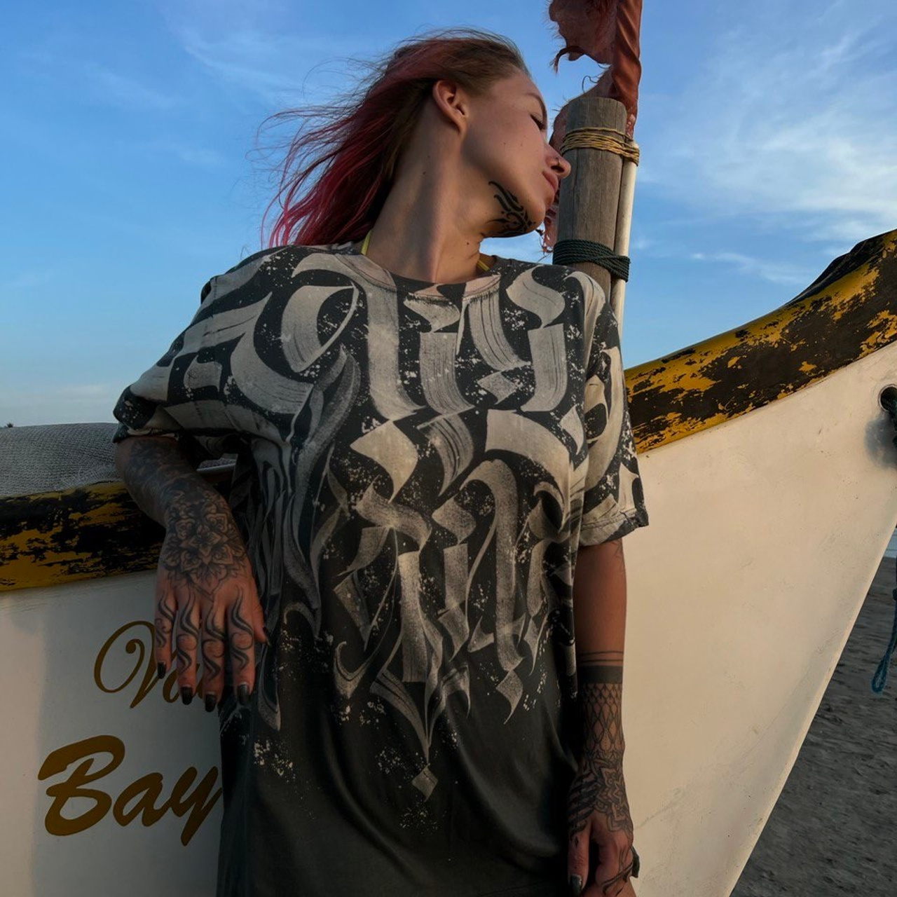 Freestyle. ㊍ Multi universal visual artist in India