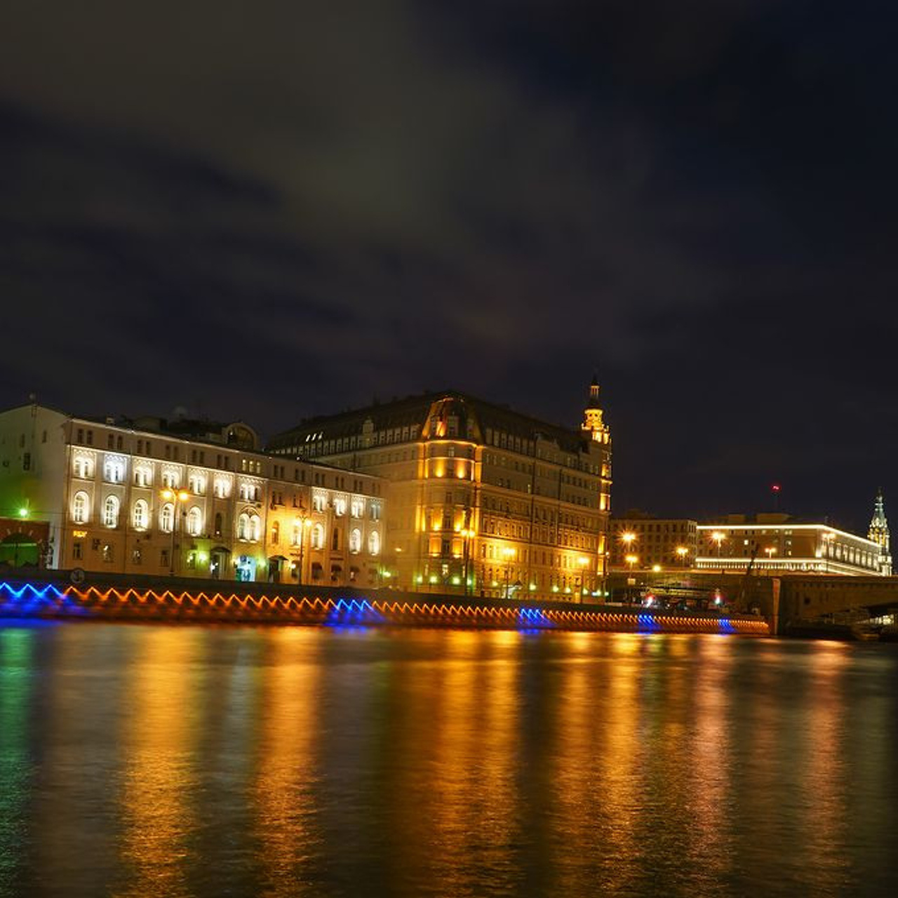 Москва вечерняя