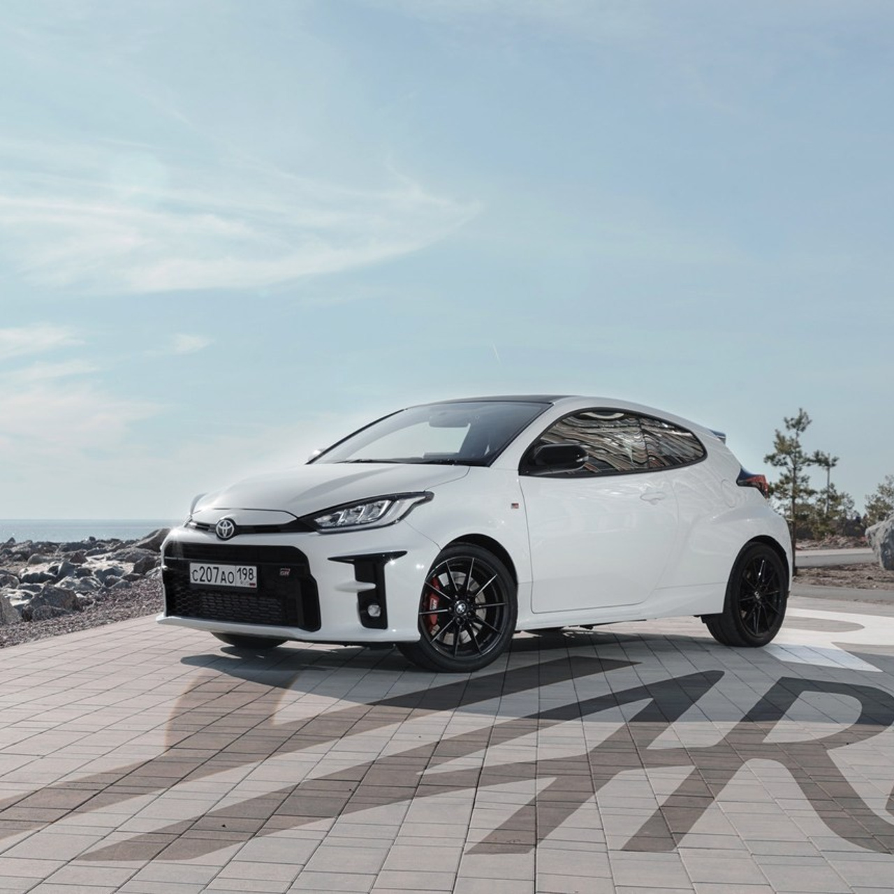 ABOUT ME. Photographer — Maks Kudashkin