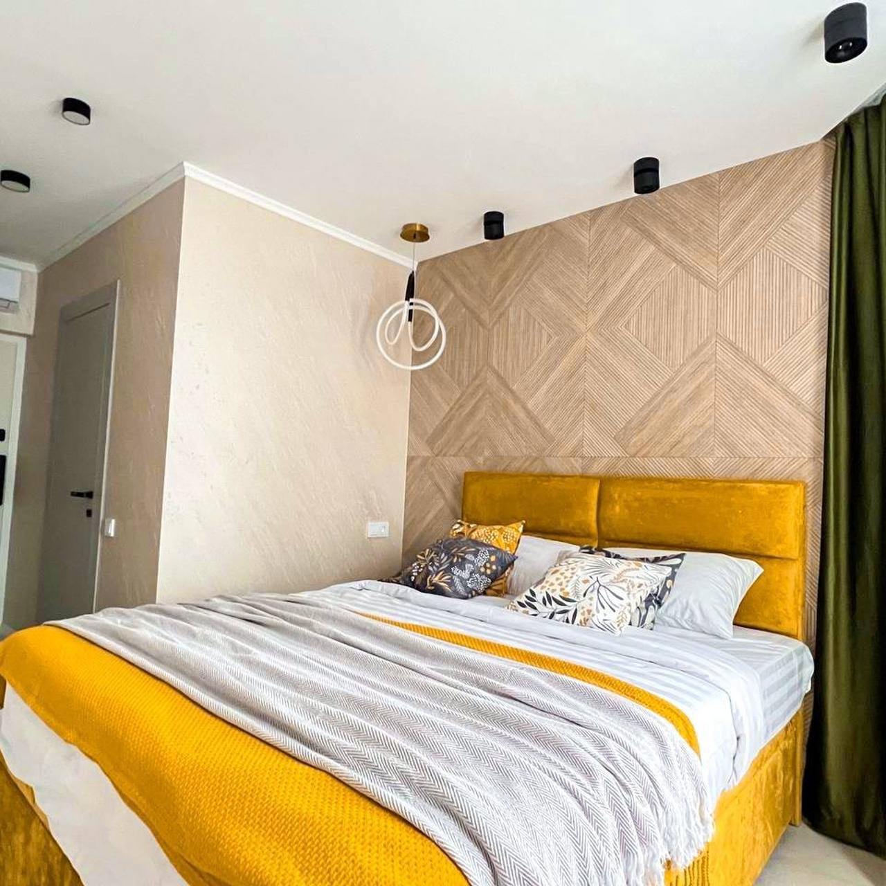 Уютные, стильные апартаменты в центральном районе Сочи!