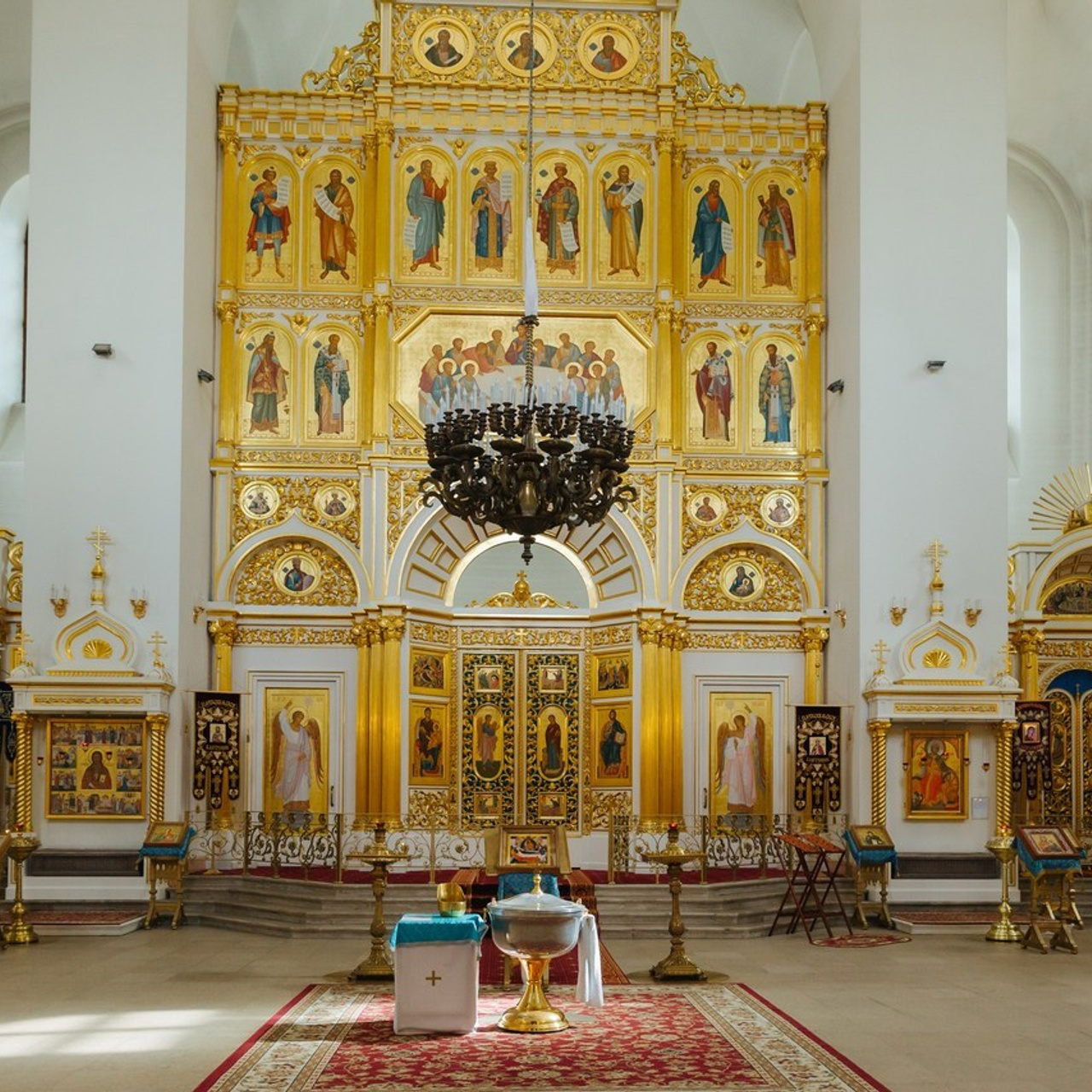 Отзывы на работу. Фотограф крещение венчание в Петербурге! Помогает подобрать храм и посоветовал душевного батюшку в СПб