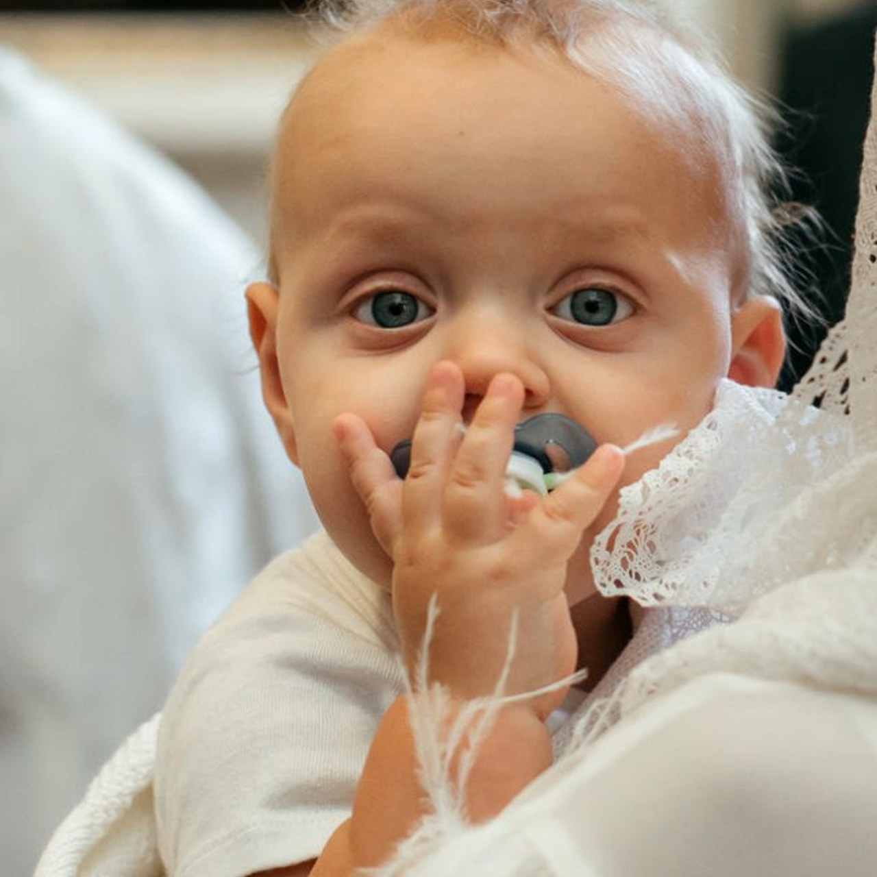 Отзывы на работу. Фотограф крещение венчание в Петербурге! Помогает подобрать храм и посоветовал душевного батюшку в СПб