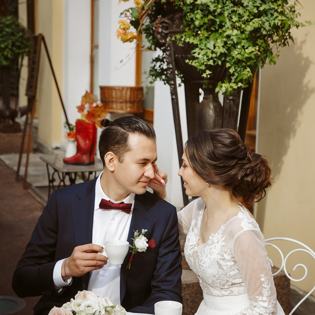 Отзывы на работу. Фотограф крещение венчание в Петербурге! Помогает подобрать храм и посоветовал душевного батюшку в СПб