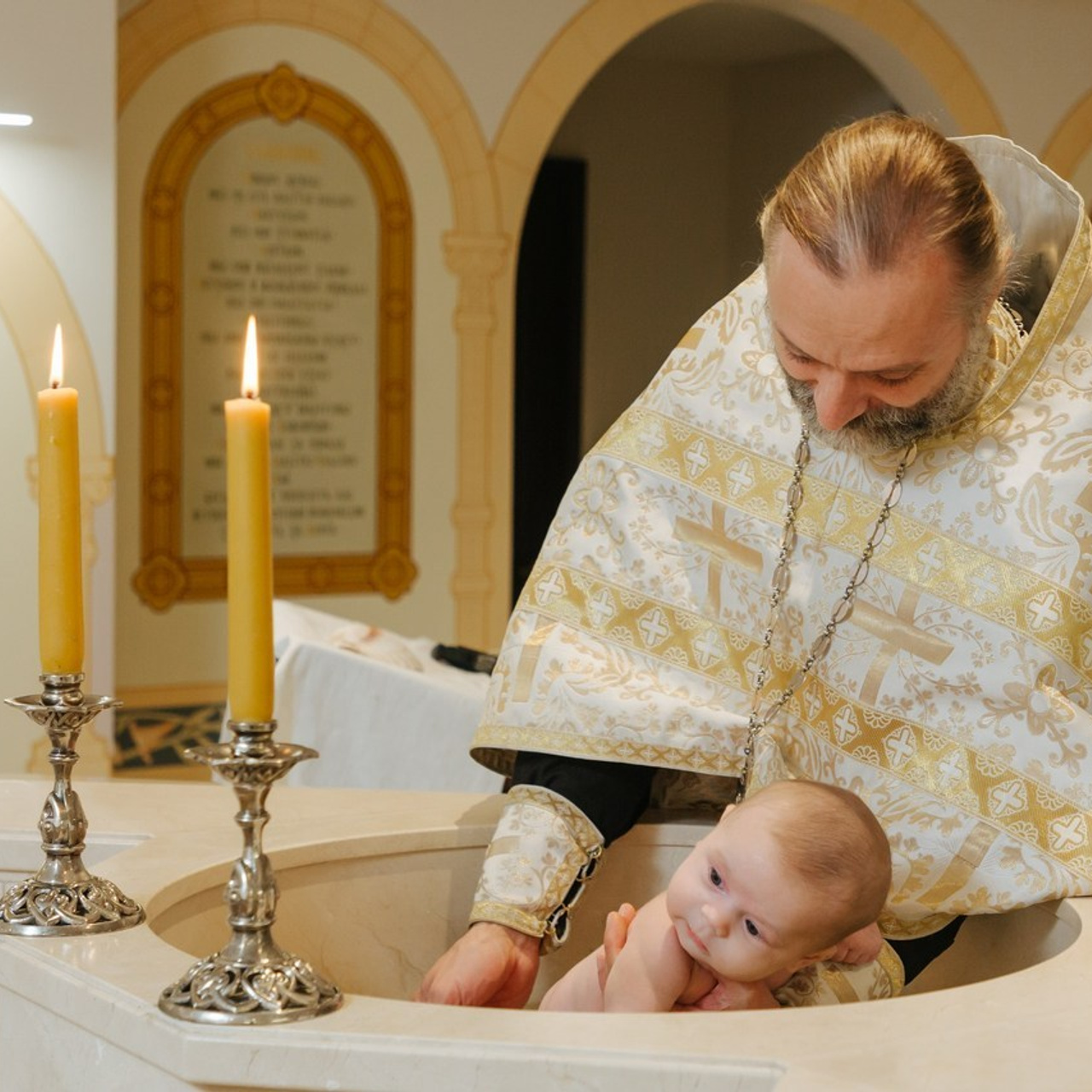 Отзывы на работу. Фотограф крещение венчание в Петербурге! Помогает подобрать храм и посоветовал душевного батюшку в СПб