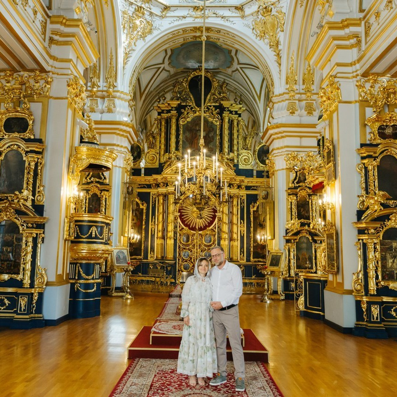 Отзывы на работу. Фотограф крещение венчание в Петербурге! Помогает подобрать храм и посоветовал душевного батюшку в СПб