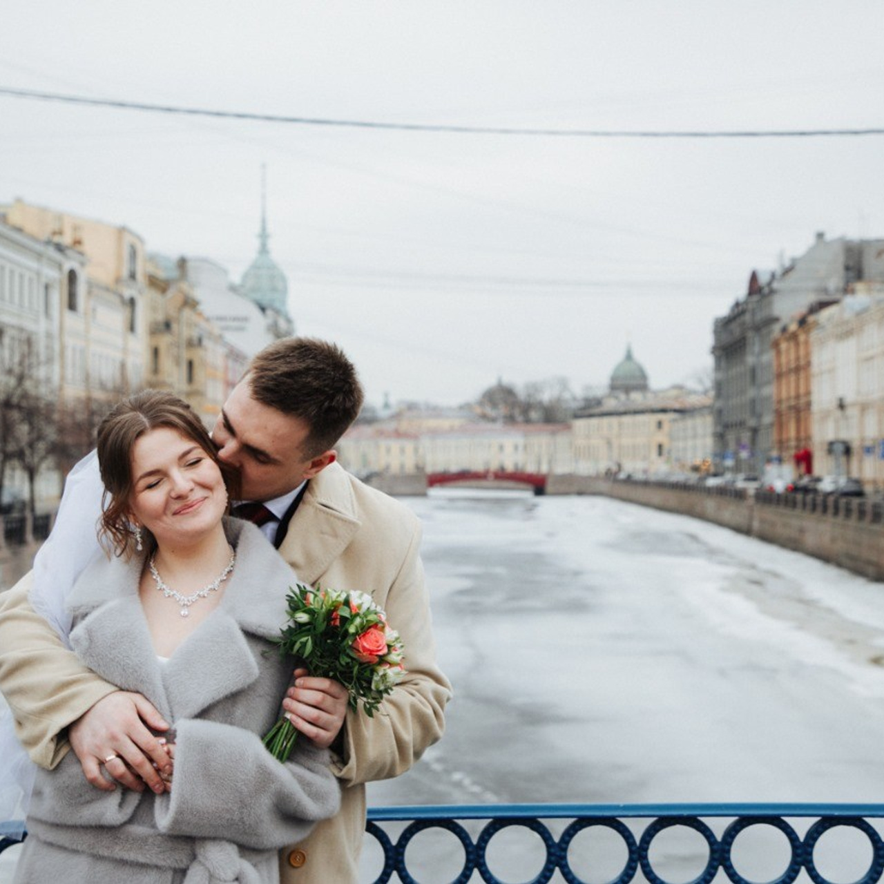 Отзывы на работу. Фотограф крещение венчание в Петербурге! Помогает подобрать храм и посоветовал душевного батюшку в СПб