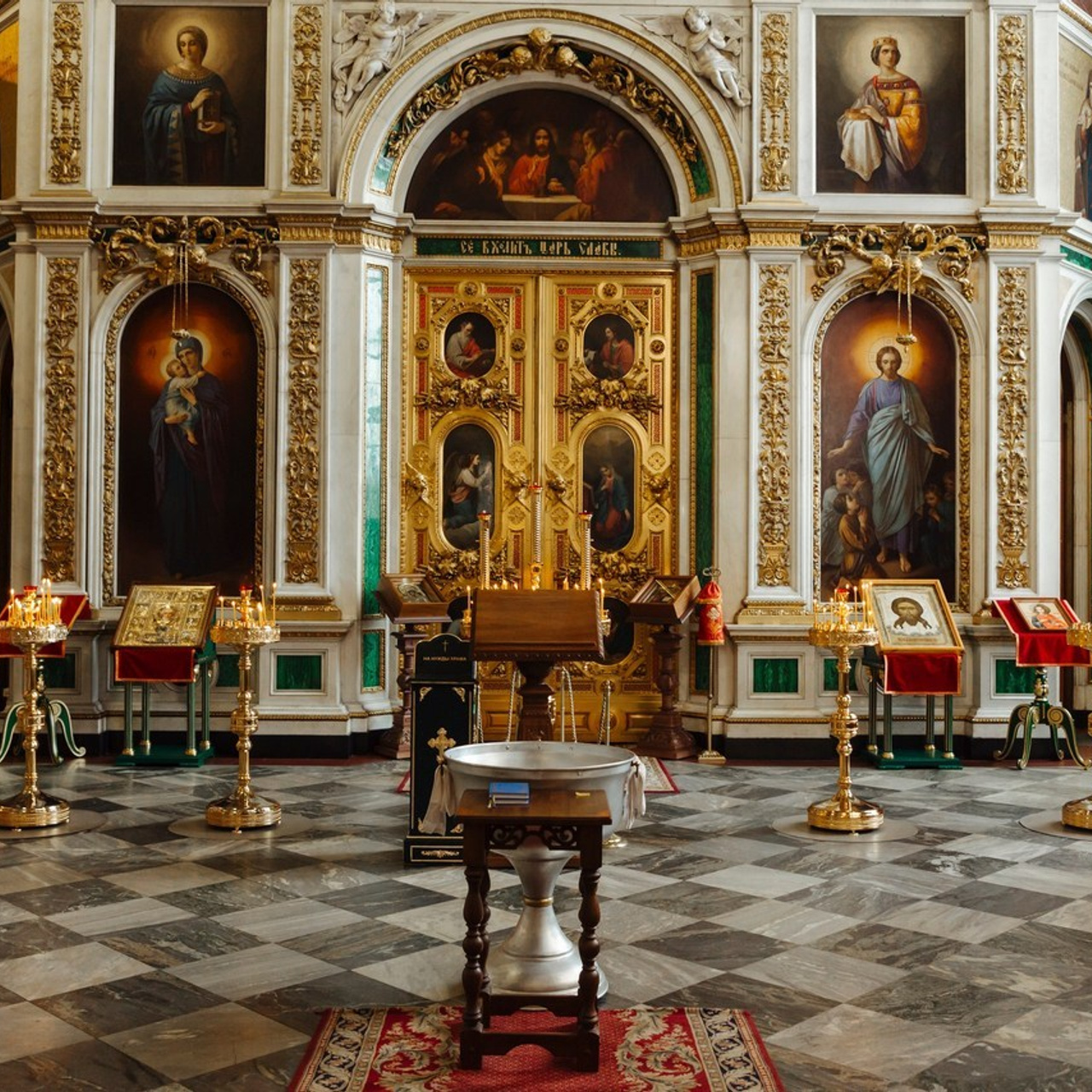 Отзывы на работу. Фотограф крещение венчание в Петербурге! Помогает подобрать храм и посоветовал душевного батюшку в СПб