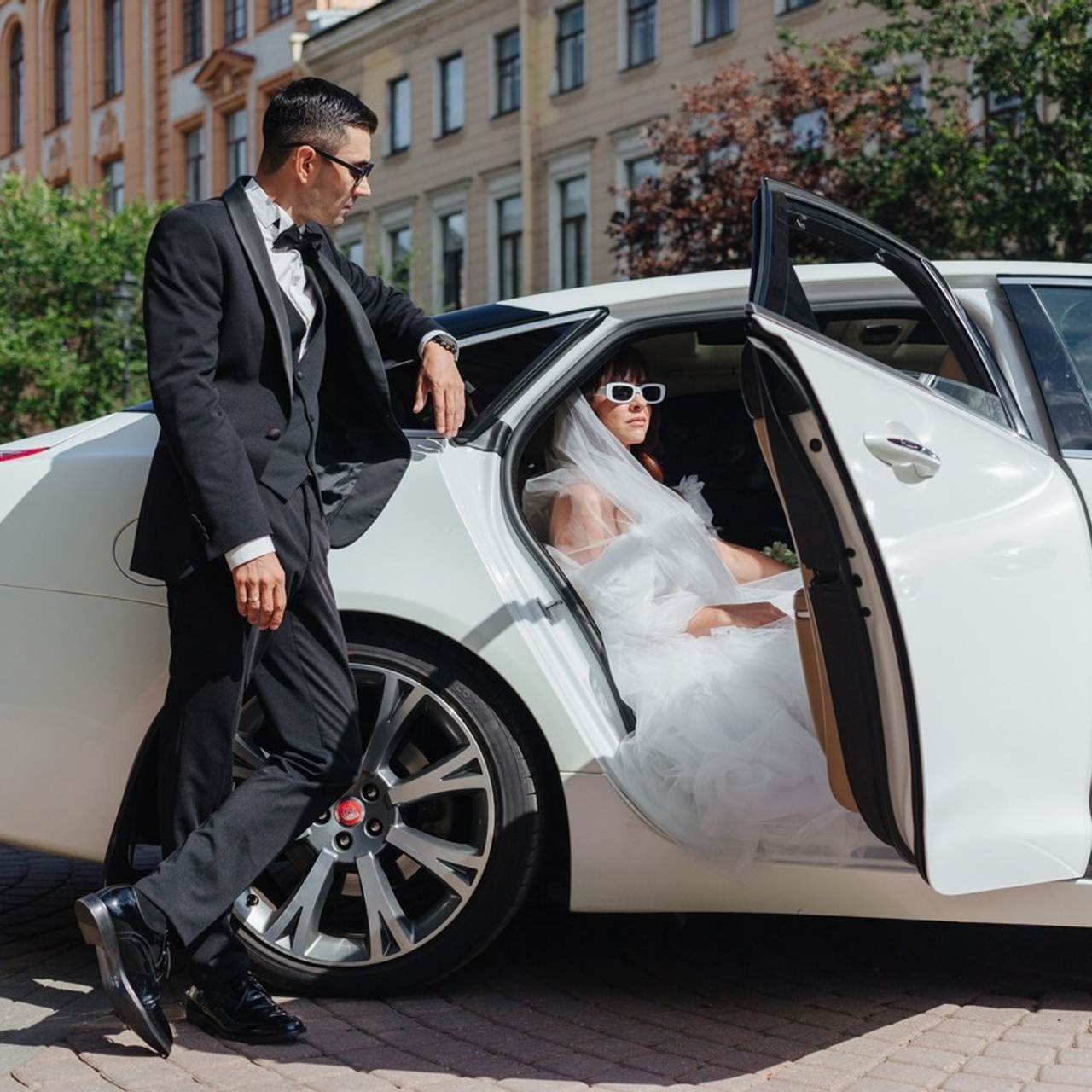 Отзывы на работу. Фотограф крещение венчание в Петербурге! Помогает подобрать храм и посоветовал душевного батюшку в СПб