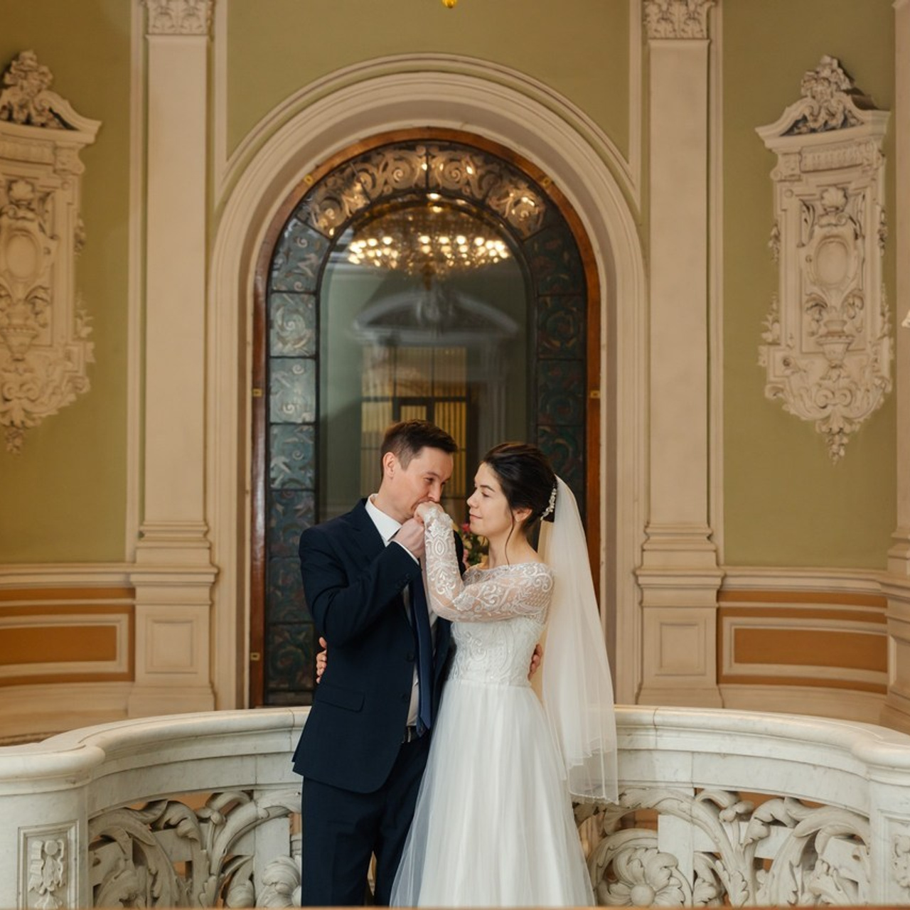 Отзывы на работу. Фотограф крещение венчание в Петербурге! Помогает подобрать храм и посоветовал душевного батюшку в СПб