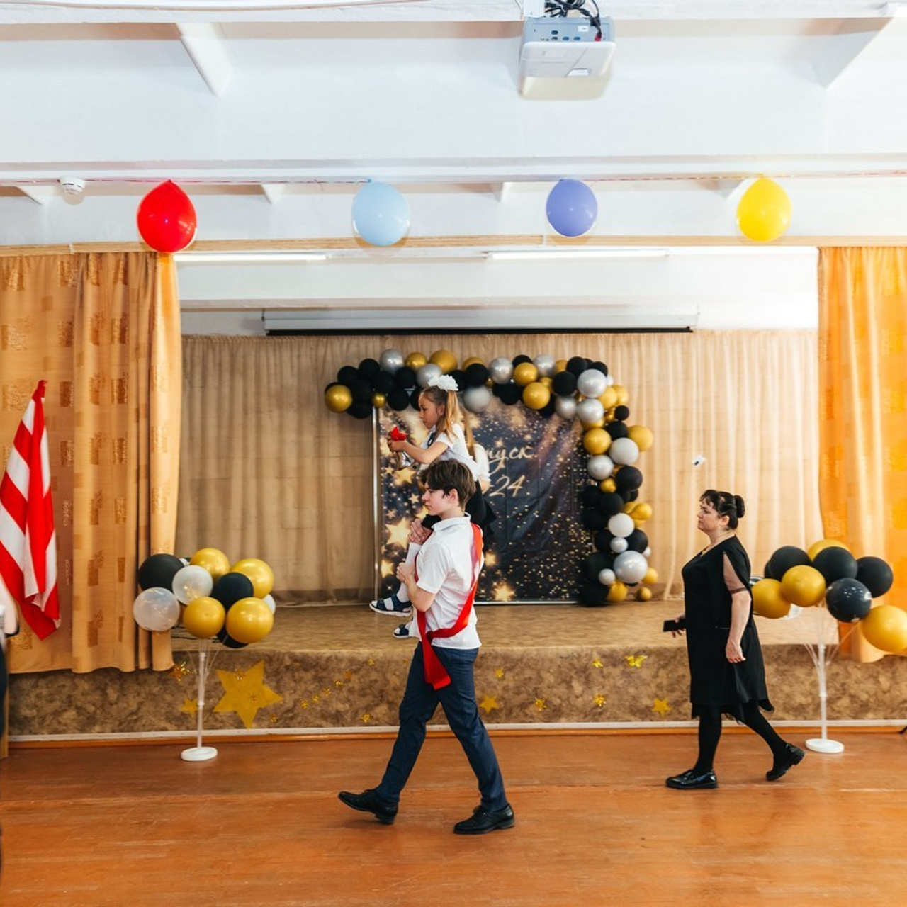 Отзывы. ВЫПУСКНЫЕ АЛЬБОМЫ | РОВЕСНИК | КЕРЧЬ