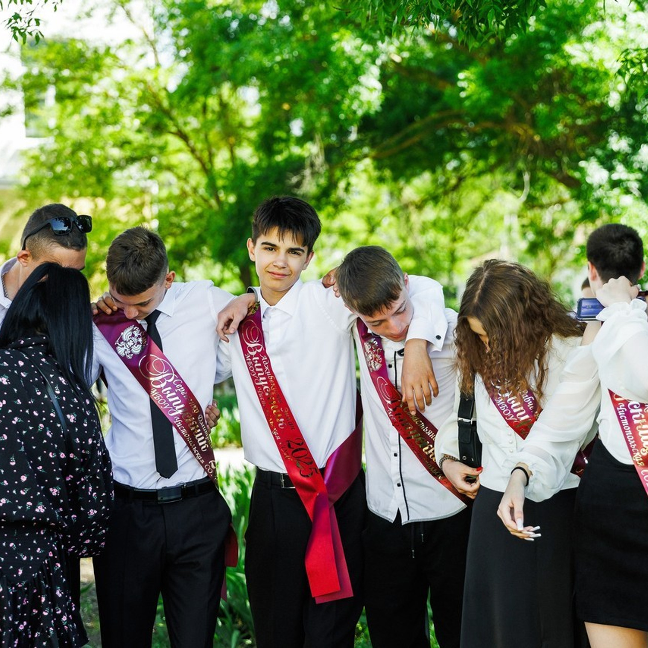 Отзывы. ВЫПУСКНЫЕ АЛЬБОМЫ | РОВЕСНИК | КЕРЧЬ