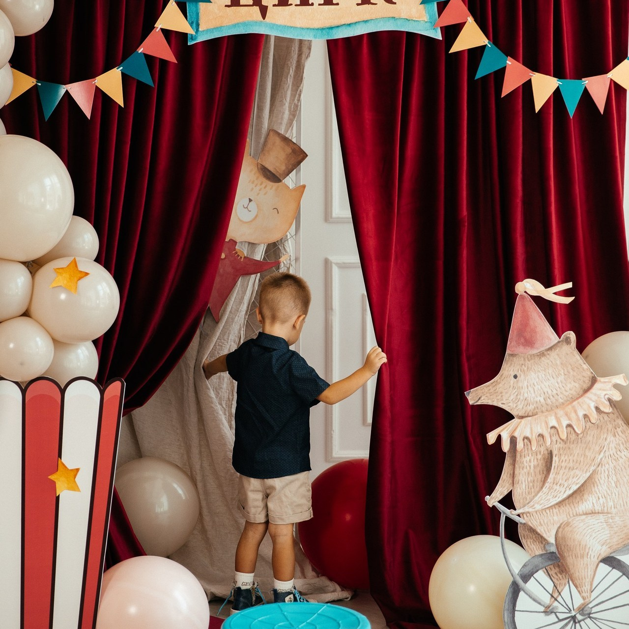 Отзывы. ВЫПУСКНЫЕ АЛЬБОМЫ | РОВЕСНИК | КЕРЧЬ