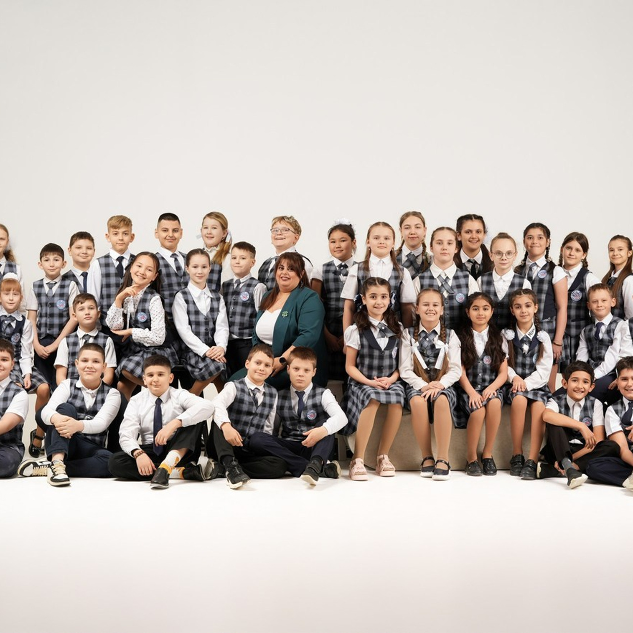 Выпускной альбом Краснодар отзывы. Ваш выпускной альбом в Краснодаре